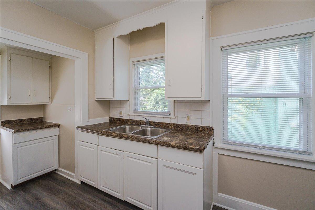 View of Residential at 1710 Newton Avenue, Minneapolis MN 55411, Minneapolis (19 of 36) - Mike Wilen | Minnesota Team Real Estate