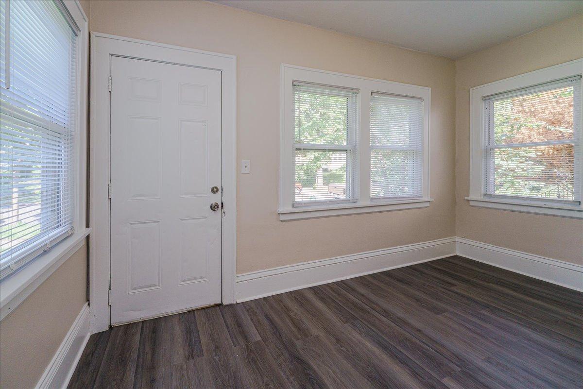 View of Residential at 1710 Newton Avenue, Minneapolis MN 55411, Minneapolis (4 of 36) - Mike Wilen | Minnesota Team Real Estate