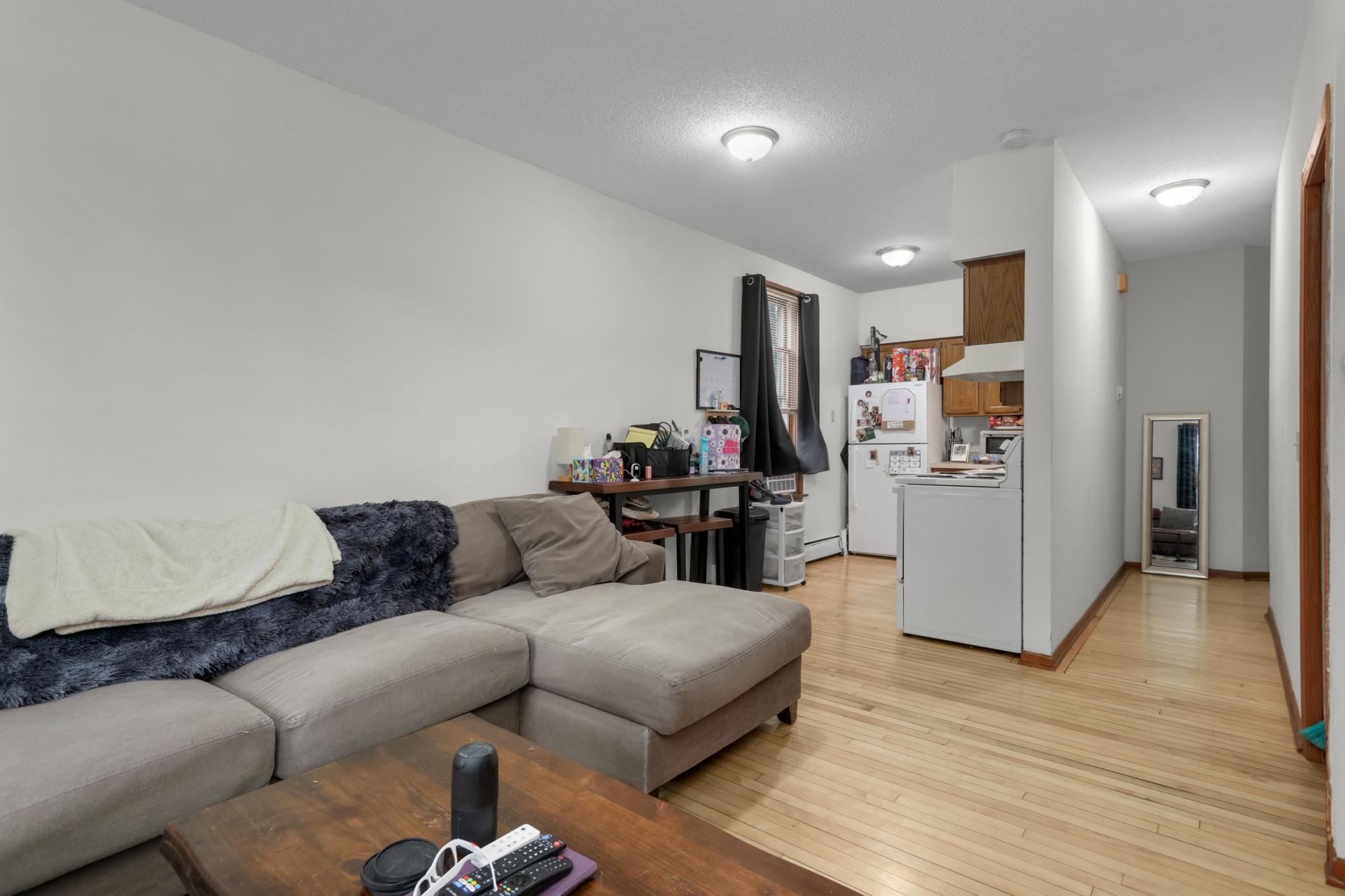 View of Residential Income at 588 Selby Avenue, Saint Paul MN 55102, Saint Paul (17 of 55) - Mike Wilen | Minnesota Team Real Estate