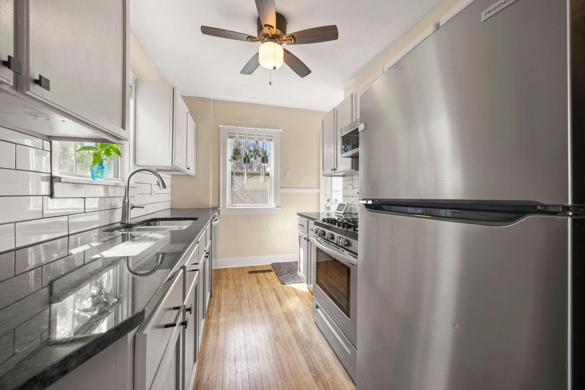 View of Residential at 3547 Irving Avenue, Minneapolis MN 55412, Minneapolis (6 of 23) - Mike Wilen | Minnesota Team Real Estate