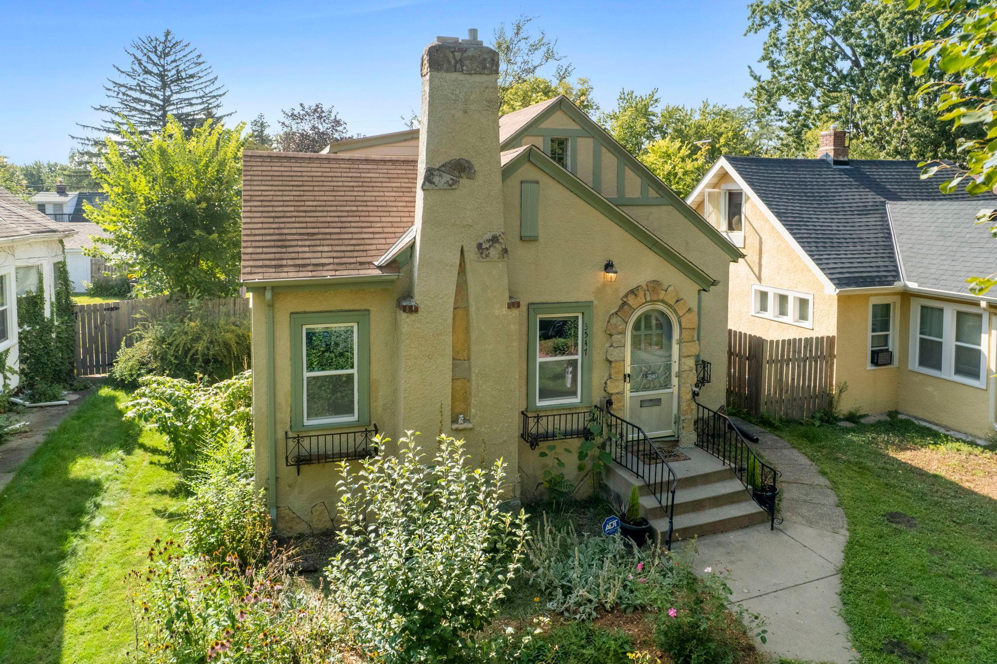 View of Single Family at 3547 Irving Avenue, Minneapolis - Mike Wilen | Minnesota Team Real Estate