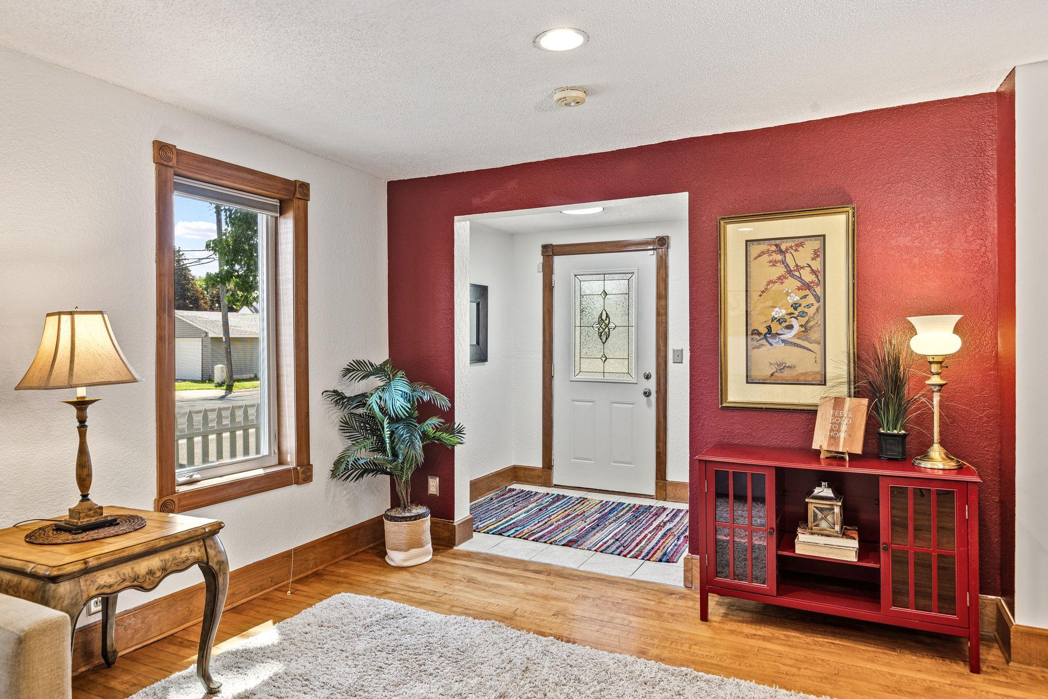 View of Residential at 1106 5th Avenue, South Saint Paul MN 55075, South Saint Paul (3 of 28) - Mike Wilen | Minnesota Team Real Estate