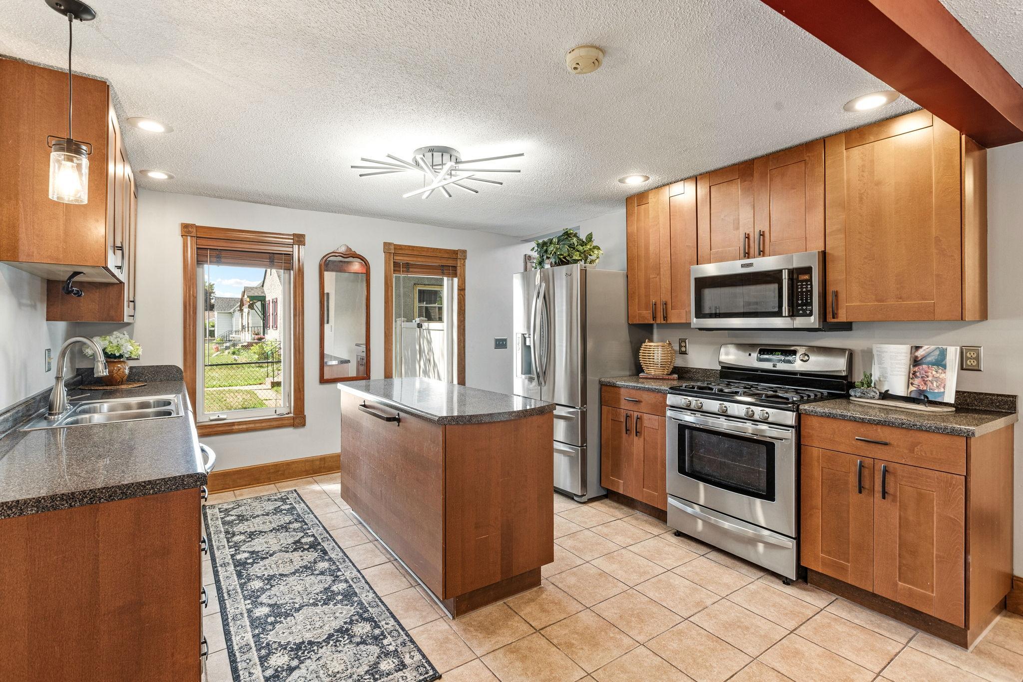 View of Residential at 1106 5th Avenue, South Saint Paul MN 55075, South Saint Paul (10 of 28) - Mike Wilen | Minnesota Team Real Estate
