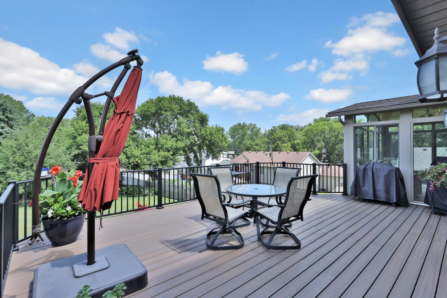 View of Residential at 987 Demont Avenue, Maplewood MN 55109, Maplewood (6 of 35) - Mike Wilen | Minnesota Team Real Estate