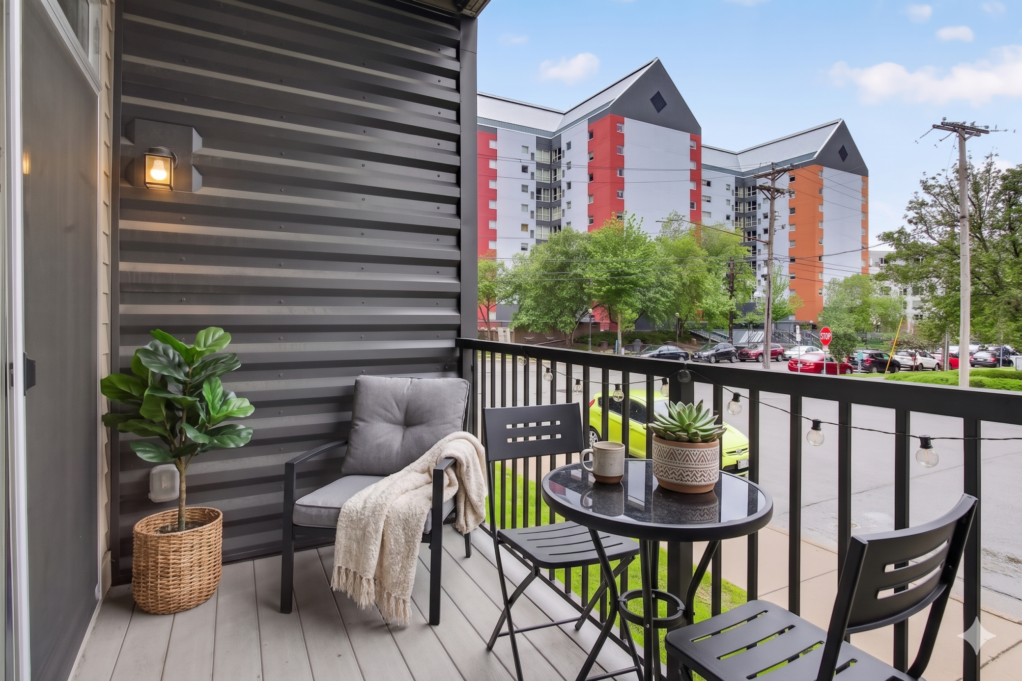 View of Residential at 2600 University Avenue #108, Minneapolis MN 55414, Minneapolis (21 of 28) - Mike Wilen | Minnesota Team Real Estate