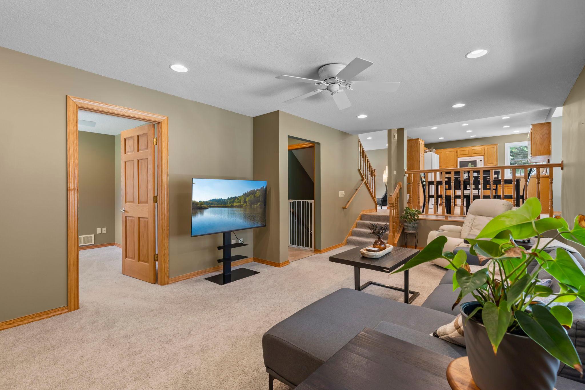 View of Residential at 16770 Javelin Avenue, Lakeville MN 55044, Lakeville (10 of 28) - Mike Wilen | Minnesota Team Real Estate