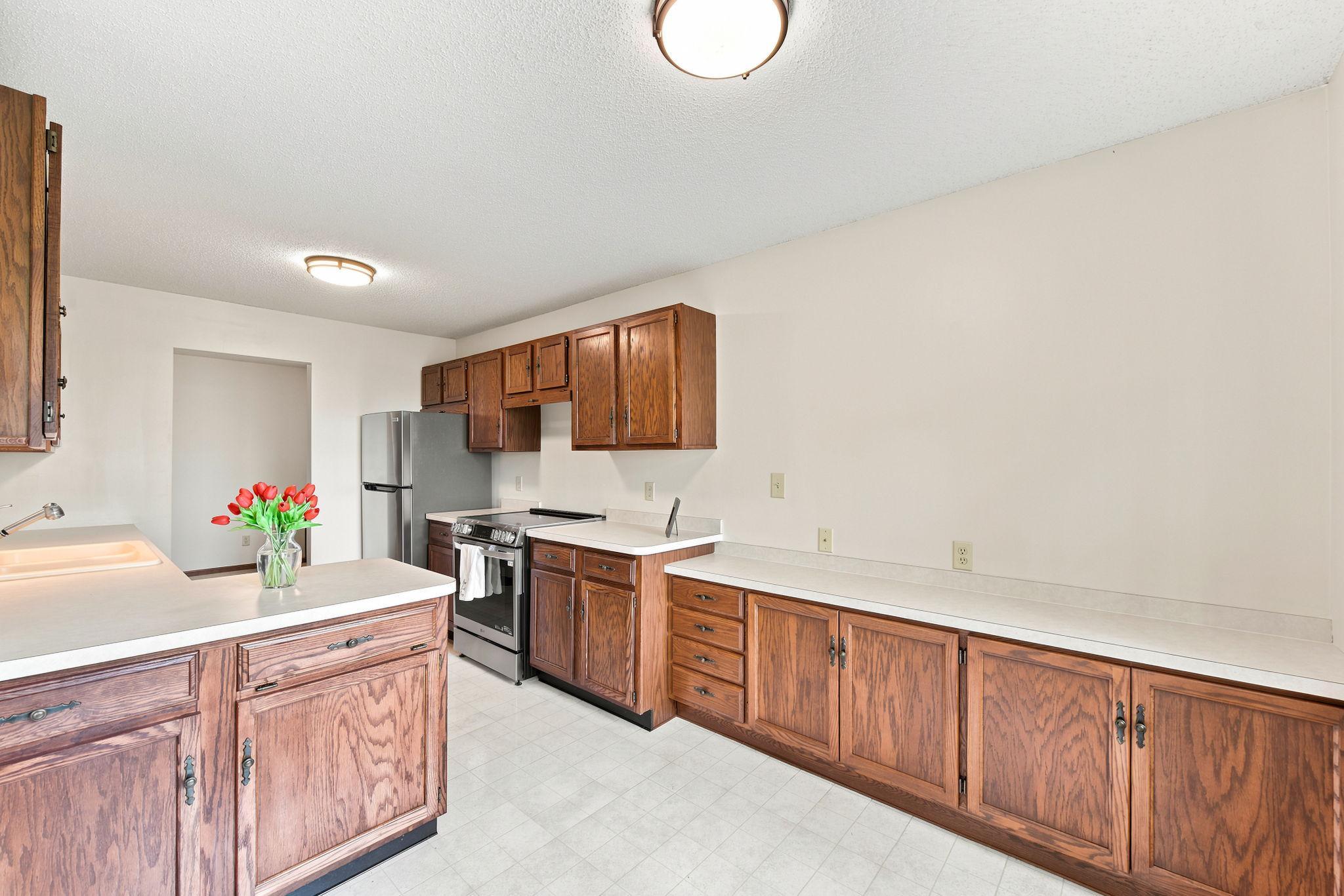 View of Residential at 4254 Oakmede Lane #87B, White Bear Lake MN 55110, White Bear Lake (8 of 39) - Mike Wilen | Minnesota Team Real Estate