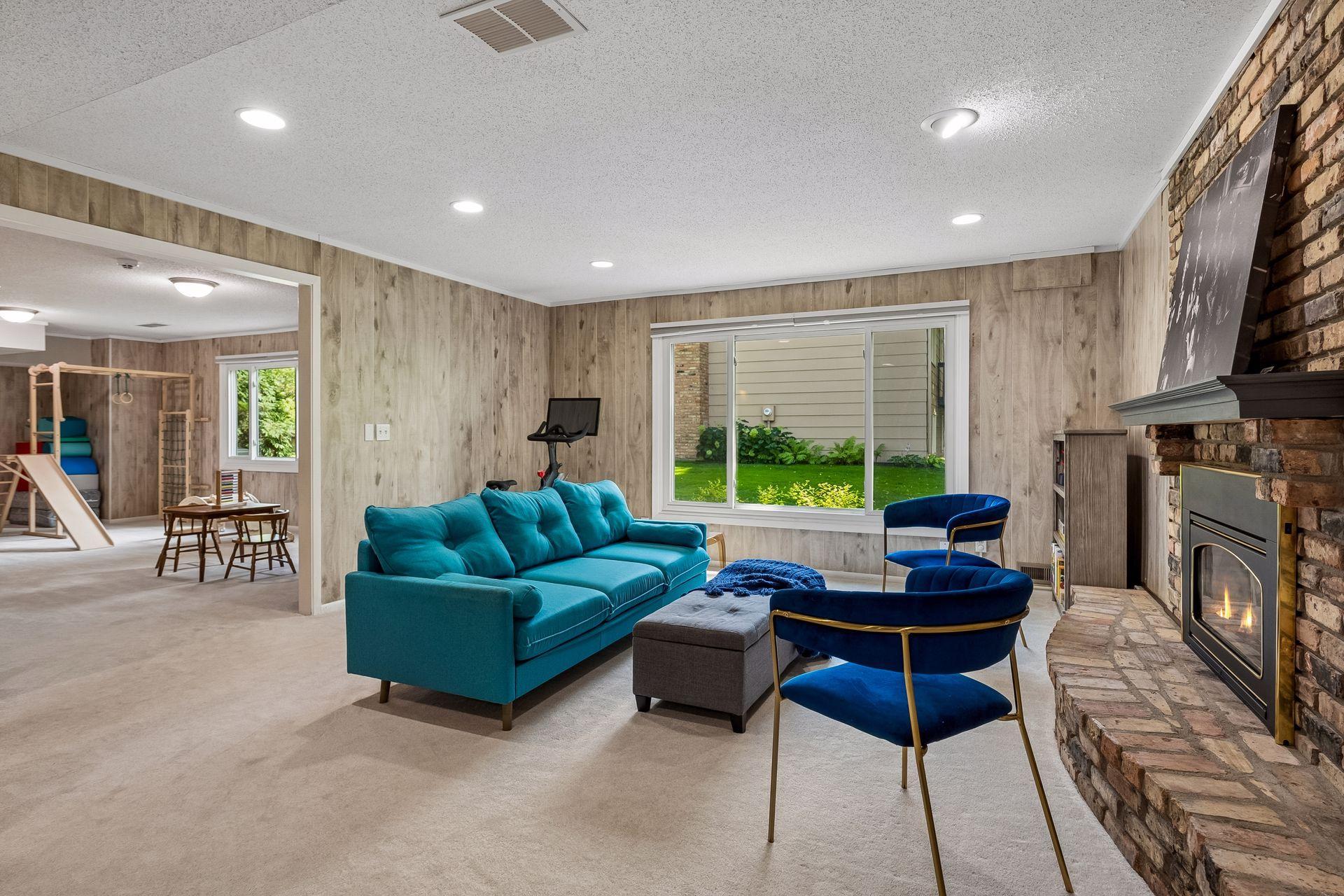 View of Residential at 7204 Glouchester Drive, Edina MN 55435, Edina (32 of 76) - Mike Wilen | Minnesota Team Real Estate