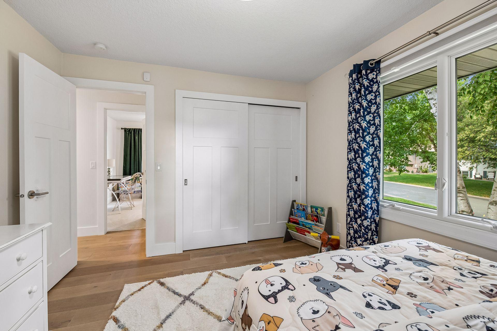 View of Residential at 7204 Glouchester Drive, Edina MN 55435, Edina (26 of 76) - Mike Wilen | Minnesota Team Real Estate