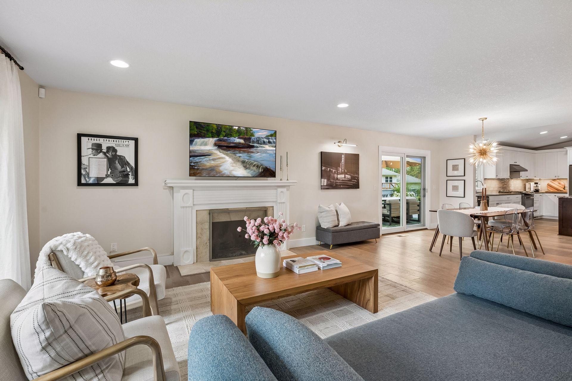 View of Residential at 7204 Glouchester Drive, Edina MN 55435, Edina (14 of 76) - Mike Wilen | Minnesota Team Real Estate