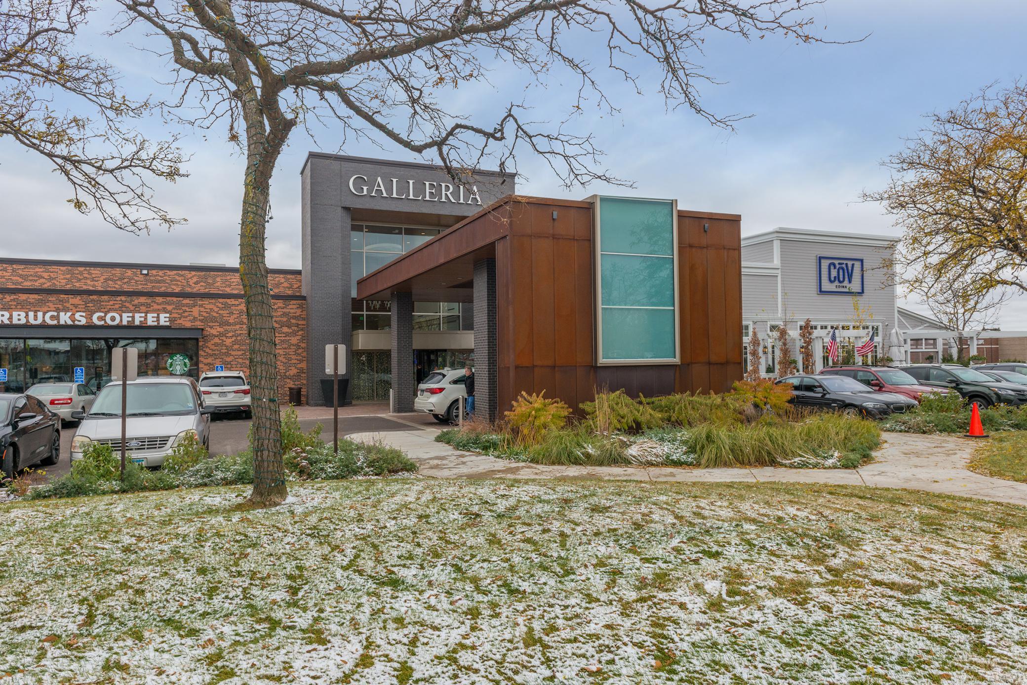 View of Residential at 7204 Glouchester Drive, Edina MN 55435, Edina (70 of 76) - Mike Wilen | Minnesota Team Real Estate