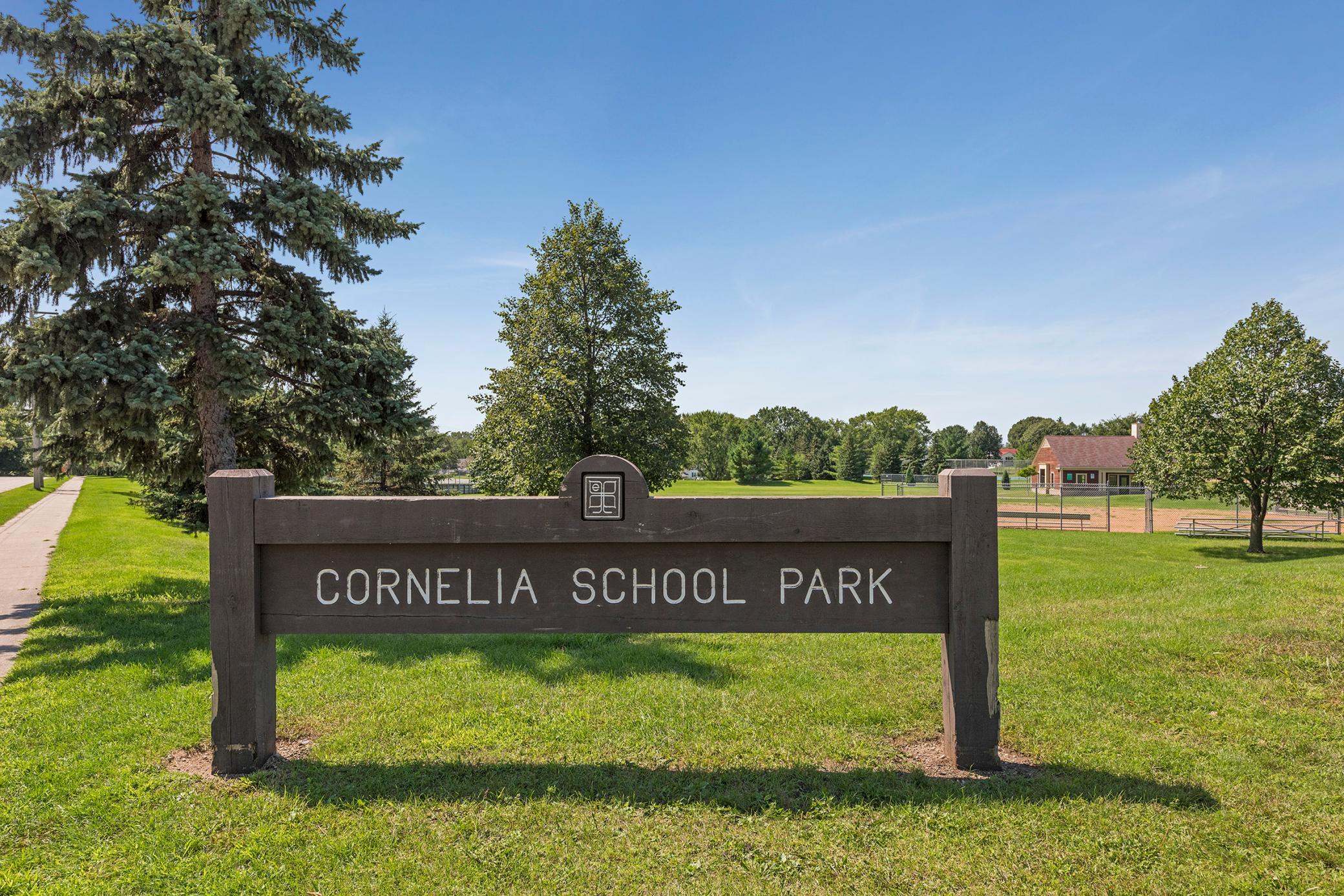 View of Residential at 7204 Glouchester Drive, Edina MN 55435, Edina (61 of 76) - Mike Wilen | Minnesota Team Real Estate
