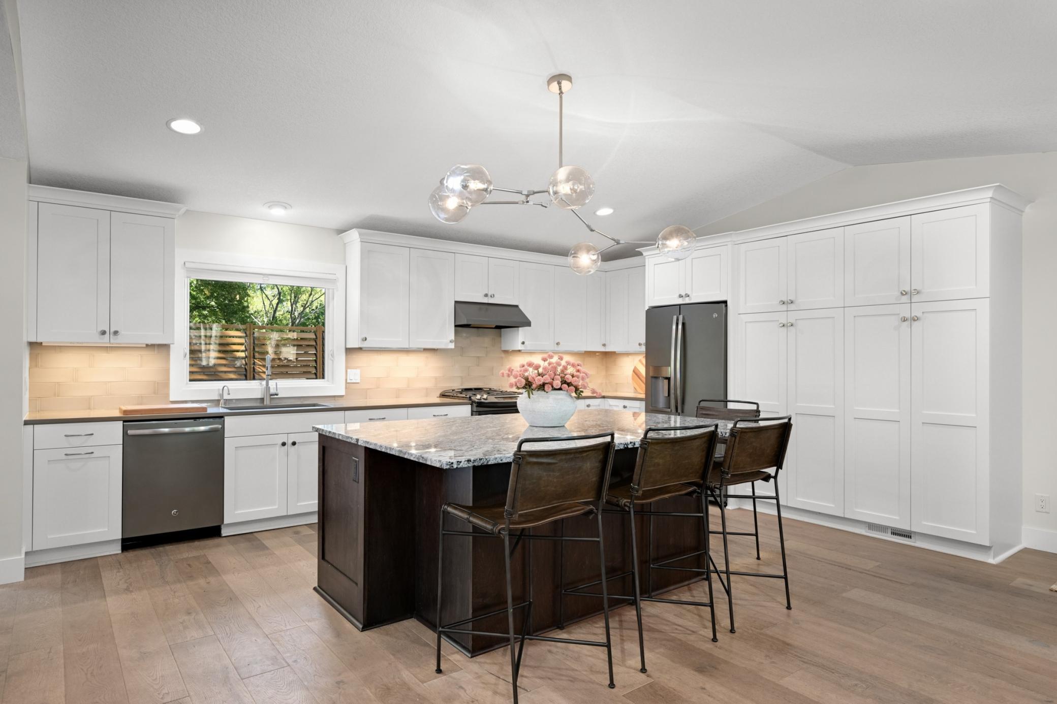 View of Residential at 7204 Glouchester Drive, Edina MN 55435, Edina (15 of 55) - Mike Wilen | Minnesota Team Real Estate