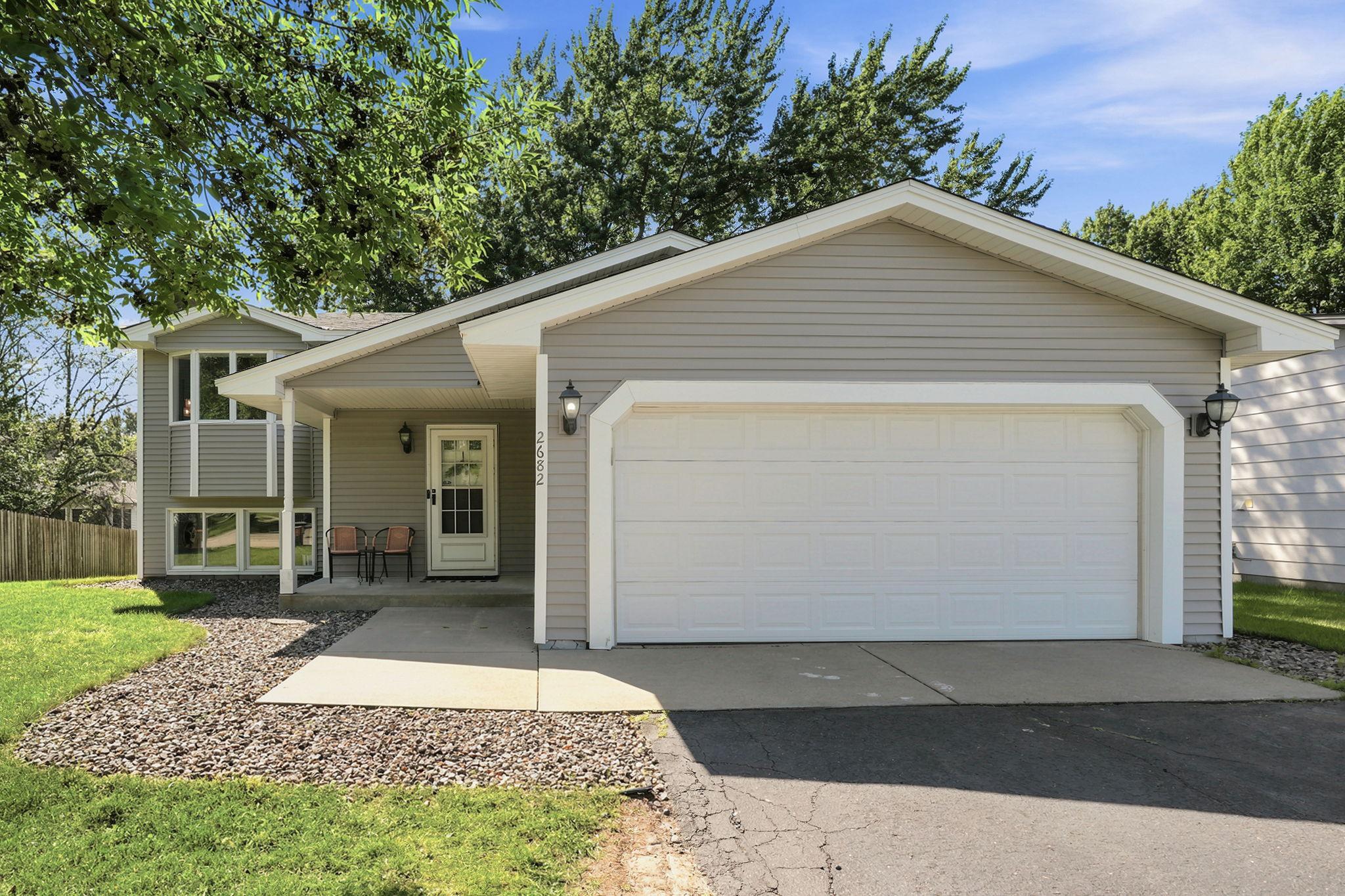 View of Residential at 2682 Guthrie Avenue, Oakdale MN 55128, Oakdale (2 of 43) - Mike Wilen | Minnesota Team Real Estate