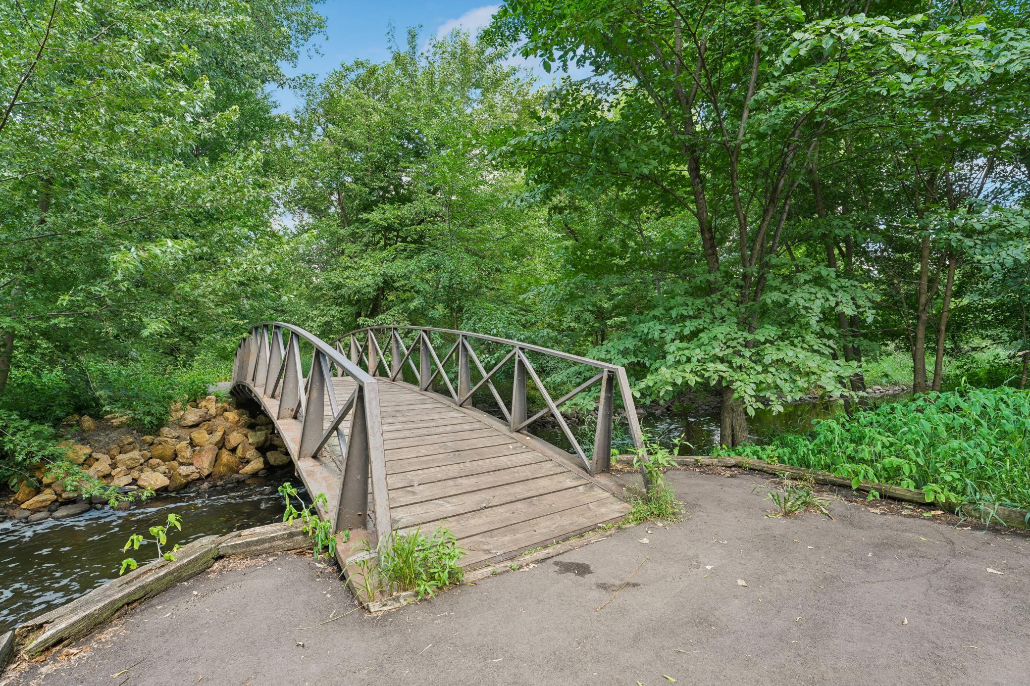 View of Residential at 2411 Unity Avenue, Golden Valley MN 55422, Golden Valley (31 of 37) - Mike Wilen | Minnesota Team Real Estate