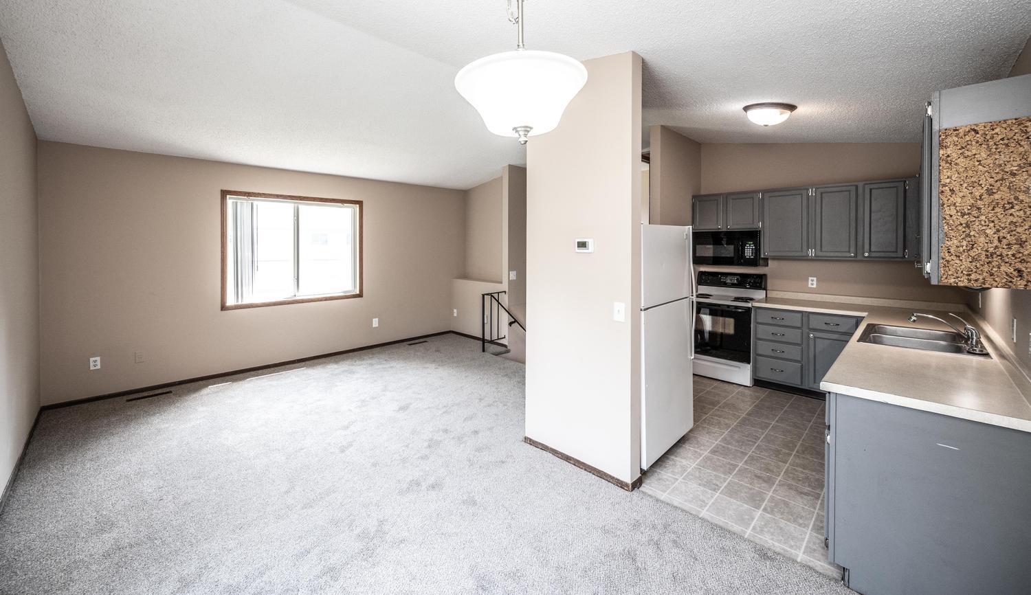 View of Residential at 15585 Cornell Trail, Rosemount MN 55068, Rosemount (11 of 26) - Mike Wilen | Minnesota Team Real Estate