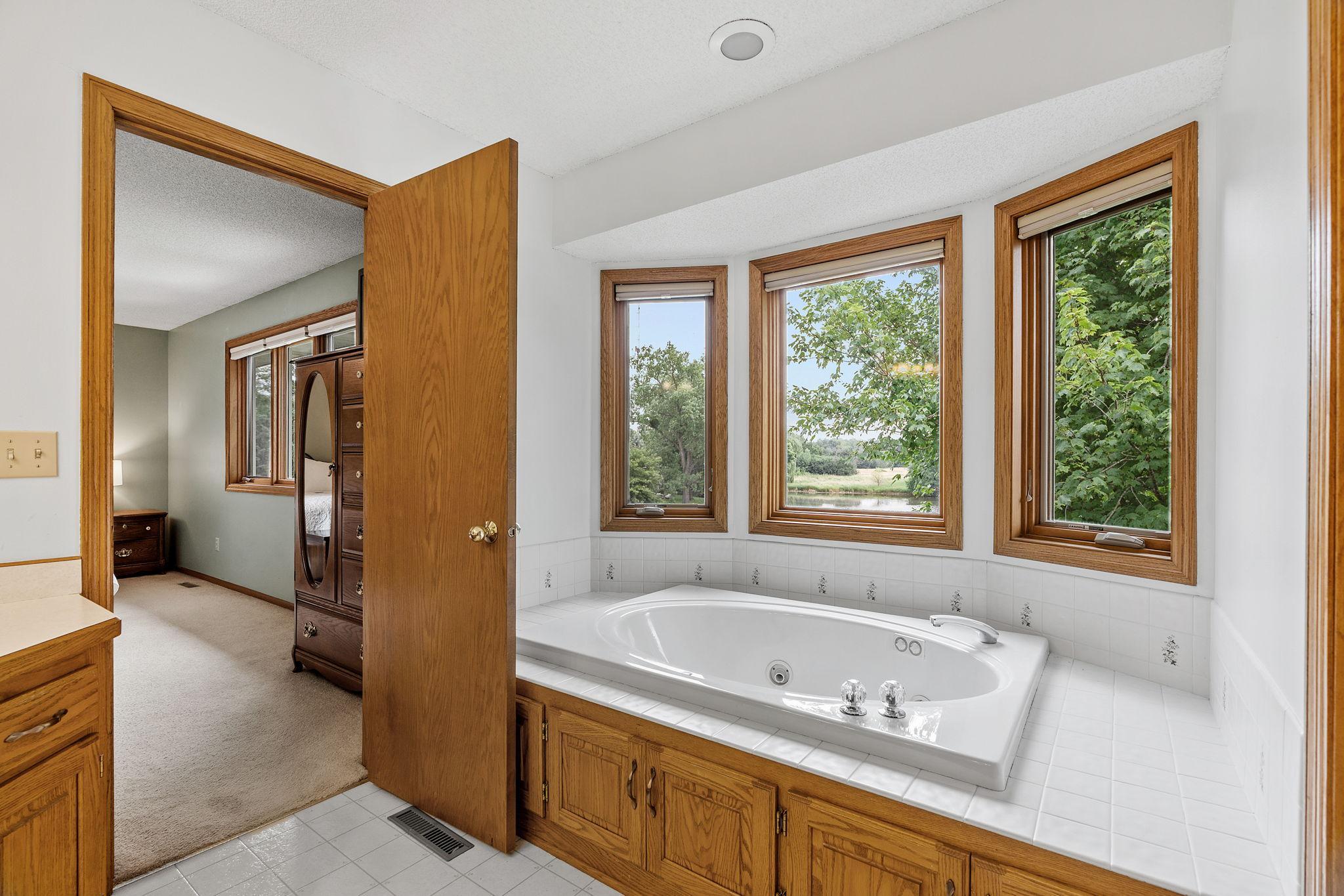 View of Residential at 6427 Deerwood Lane, Lino Lakes MN 55014, Lino Lakes (20 of 35) - Mike Wilen | Minnesota Team Real Estate
