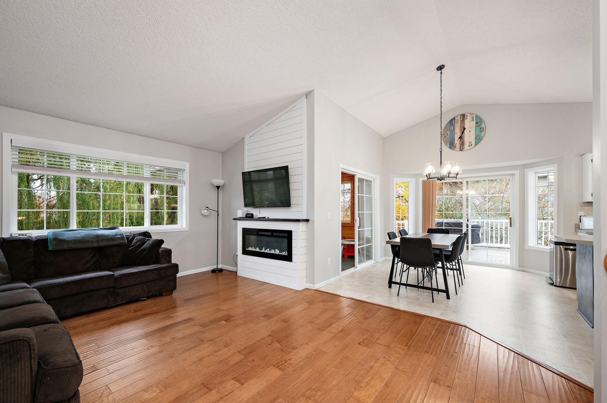 View of Residential at 10703 Karston Avenue, Albertville MN 55301, Albertville (9 of 34) - Mike Wilen | Minnesota Team Real Estate