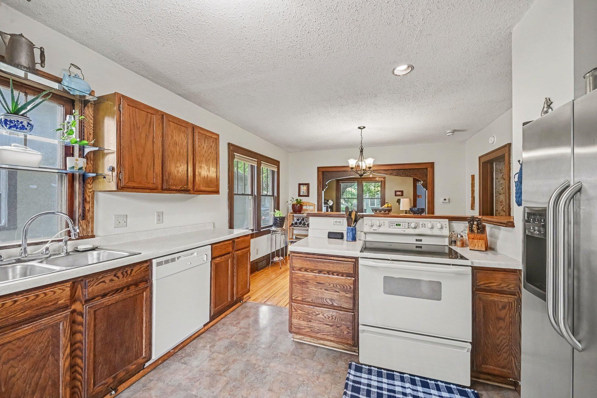 View of Residential at 4641 Oakland Avenue, Minneapolis MN 55407, Minneapolis (8 of 23) - Mike Wilen | Minnesota Team Real Estate