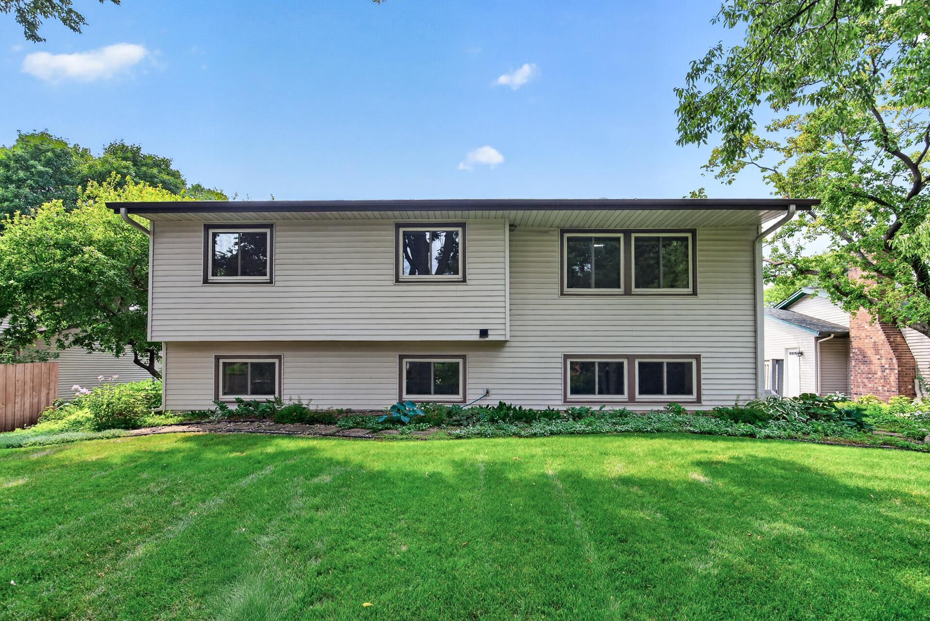 View of Residential at 1810 Howell Street, Falcon Heights MN 55113, Falcon Heights (74 of 86) - Mike Wilen | Minnesota Team Real Estate