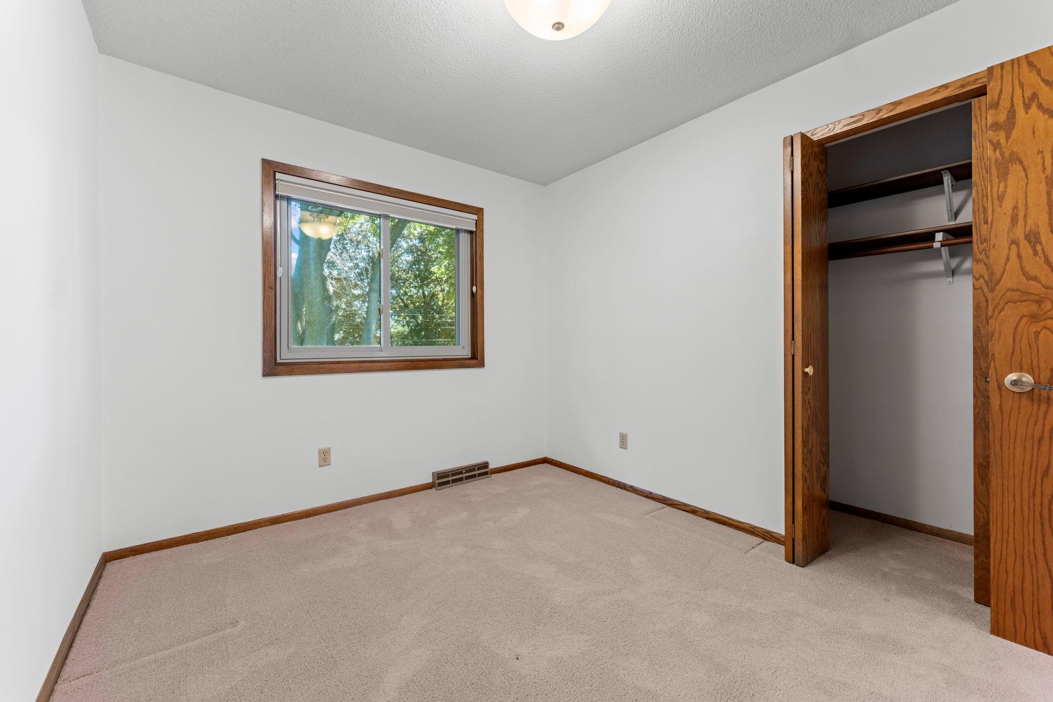 View of Residential at 1810 Howell Street, Falcon Heights MN 55113, Falcon Heights (48 of 86) - Mike Wilen | Minnesota Team Real Estate