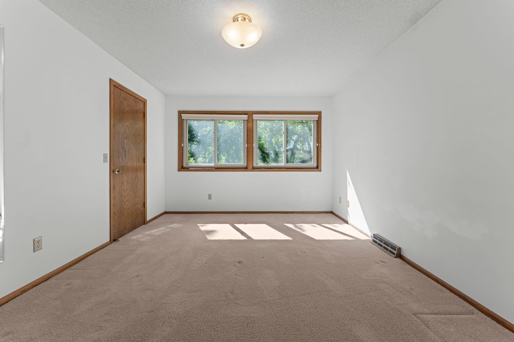 View of Residential at 1810 Howell Street, Falcon Heights MN 55113, Falcon Heights (44 of 86) - Mike Wilen | Minnesota Team Real Estate