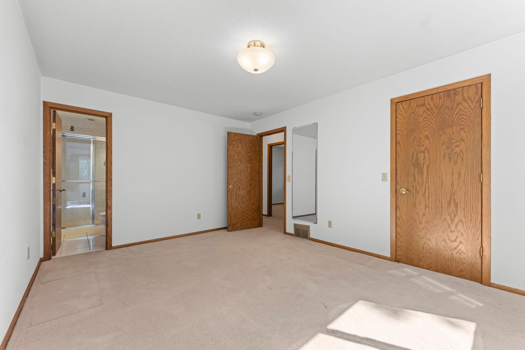 View of Residential at 1810 Howell Street, Falcon Heights MN 55113, Falcon Heights (35 of 86) - Mike Wilen | Minnesota Team Real Estate