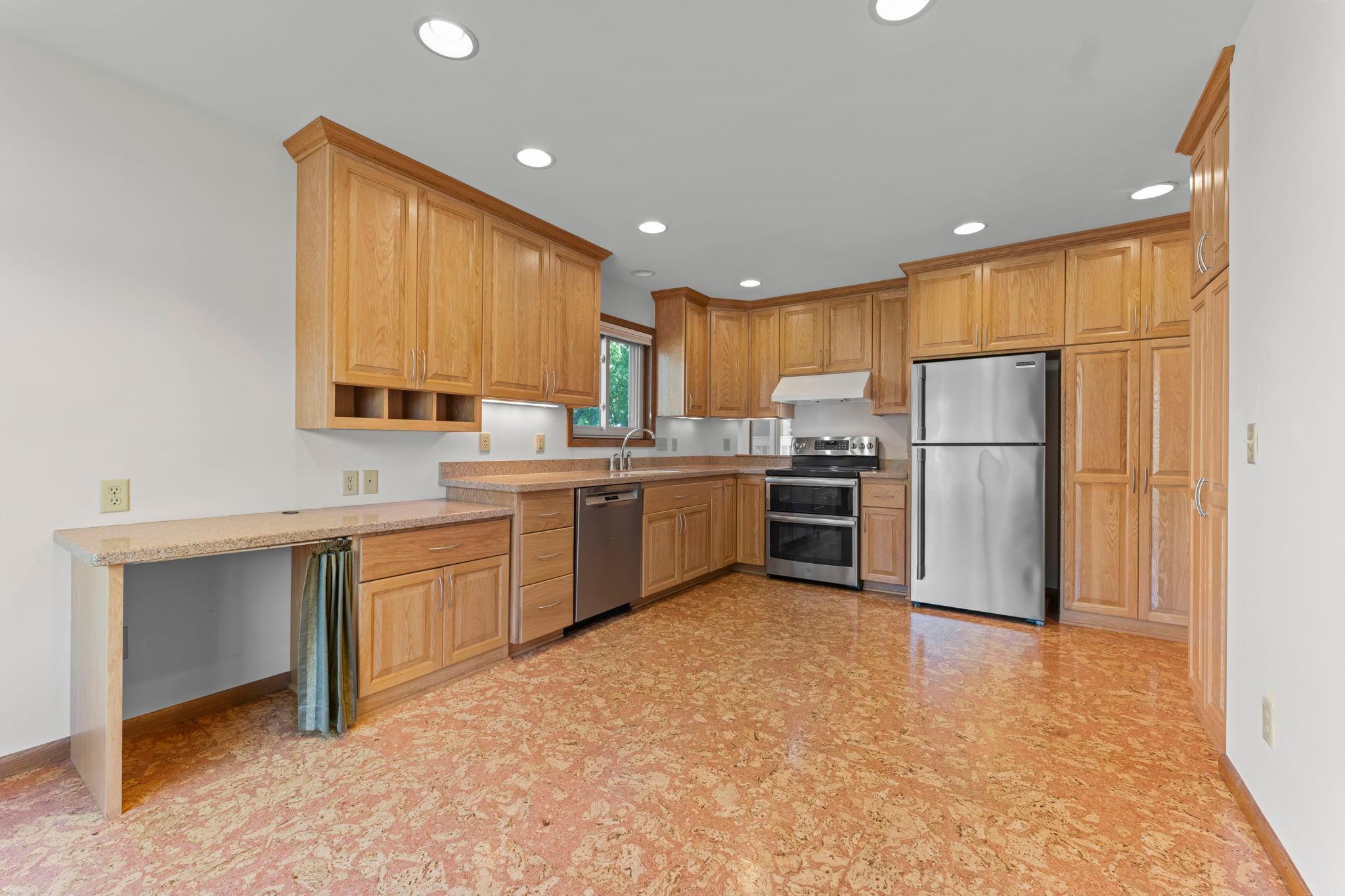 View of Residential at 1810 Howell Street, Falcon Heights MN 55113, Falcon Heights (33 of 86) - Mike Wilen | Minnesota Team Real Estate