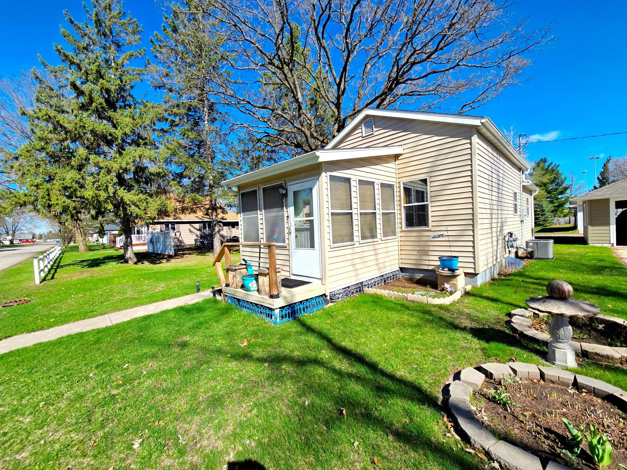 View of Residential at 905 Poplar Street, Crosby MN 56441, Crosby (5 of 21) - Mike Wilen | Minnesota Team Real Estate