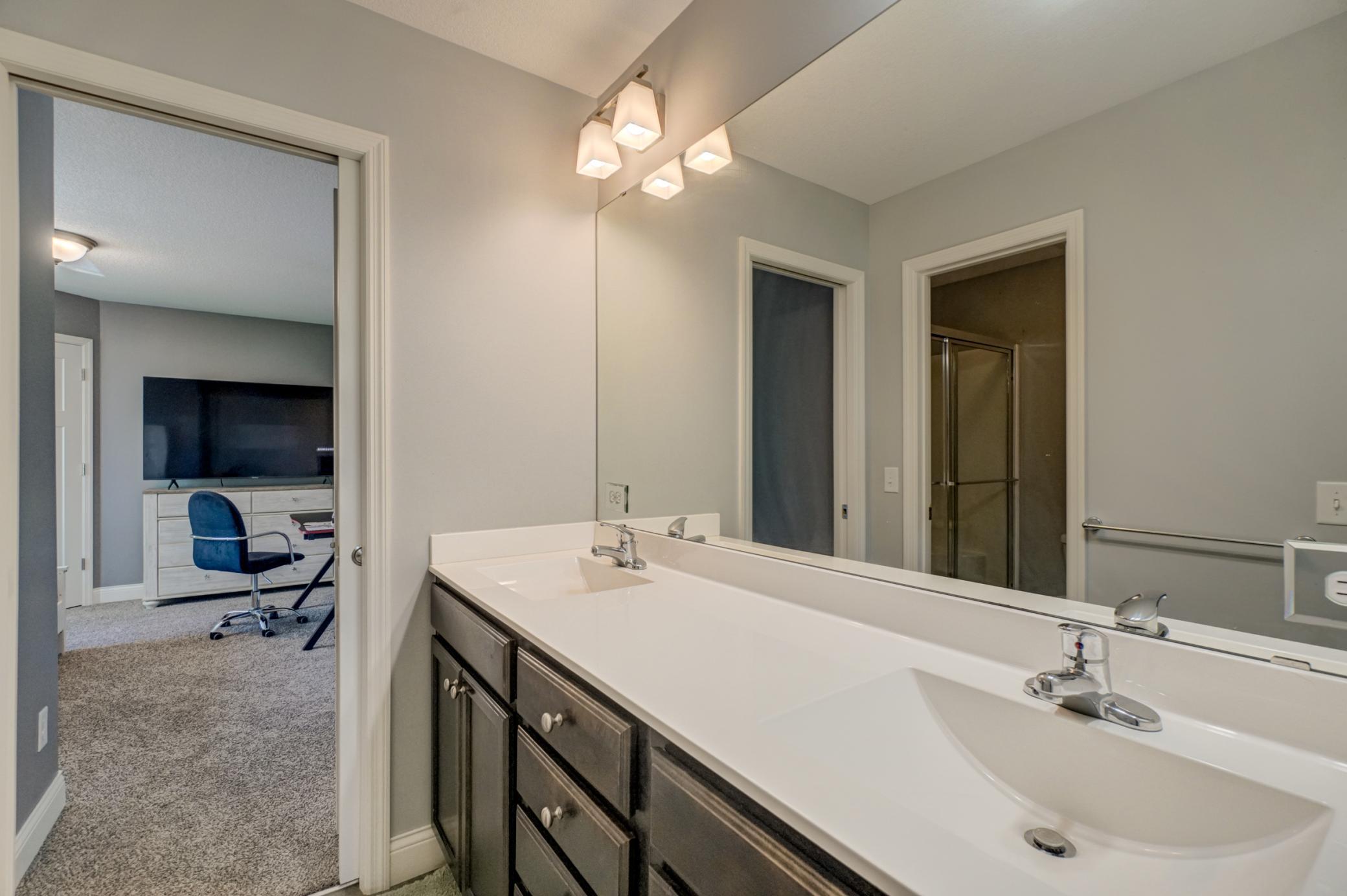 View of Residential at 5204 Porchlight Bay, Woodbury MN 55129, Woodbury (27 of 53) - Mike Wilen | Minnesota Team Real Estate