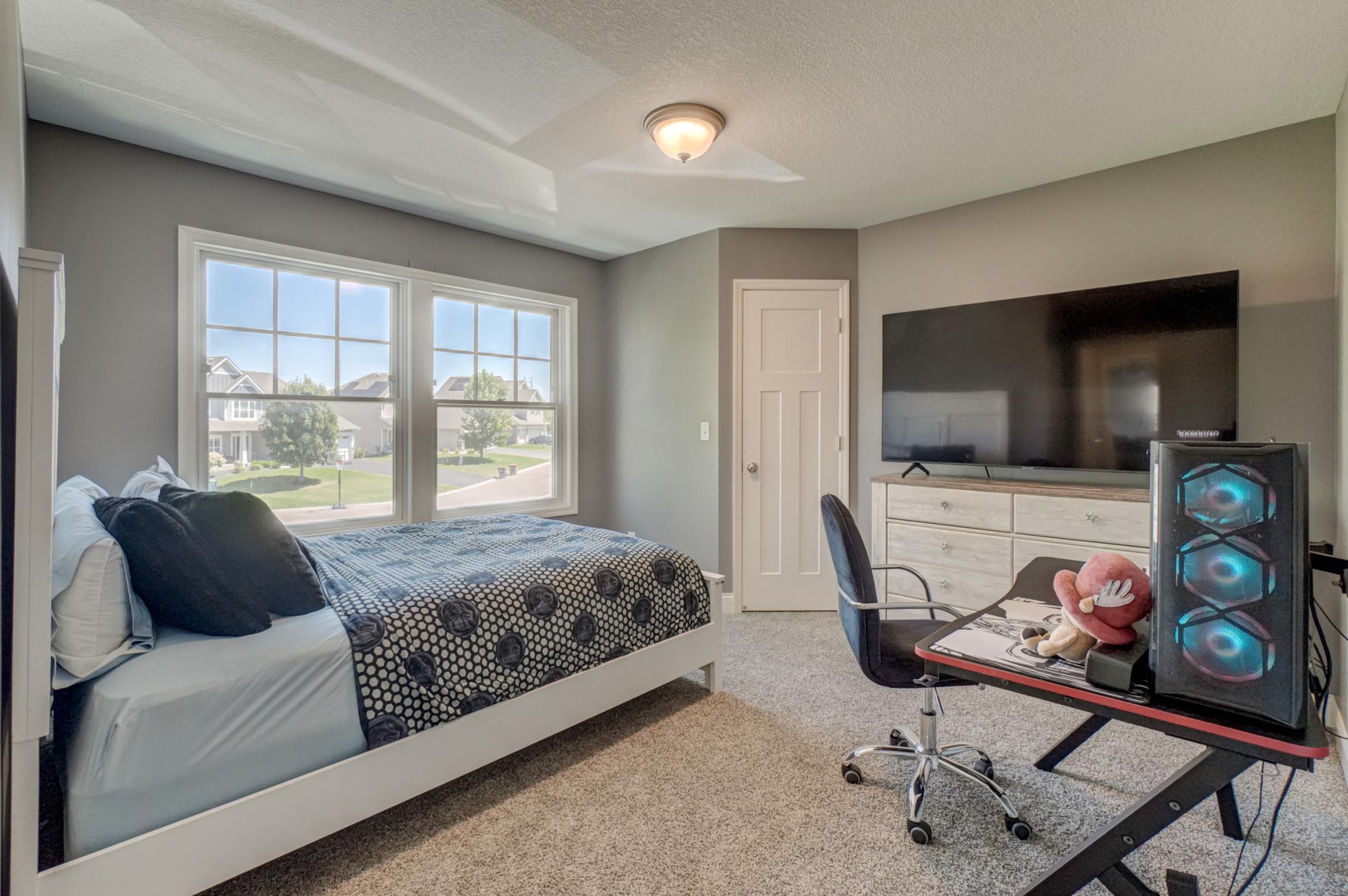 View of Residential at 5204 Porchlight Bay, Woodbury MN 55129, Woodbury (28 of 53) - Mike Wilen | Minnesota Team Real Estate