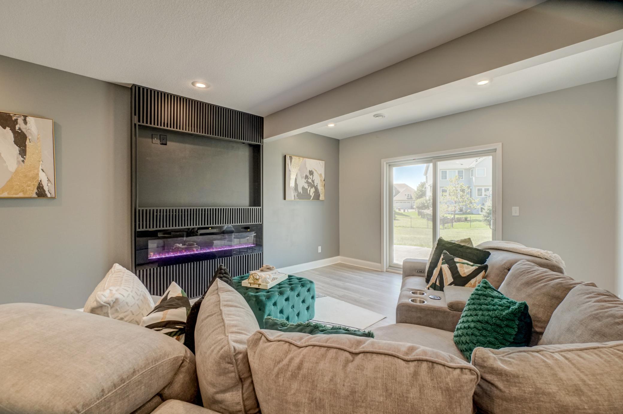 View of Residential at 5204 Porchlight Bay, Woodbury MN 55129, Woodbury (38 of 53) - Mike Wilen | Minnesota Team Real Estate