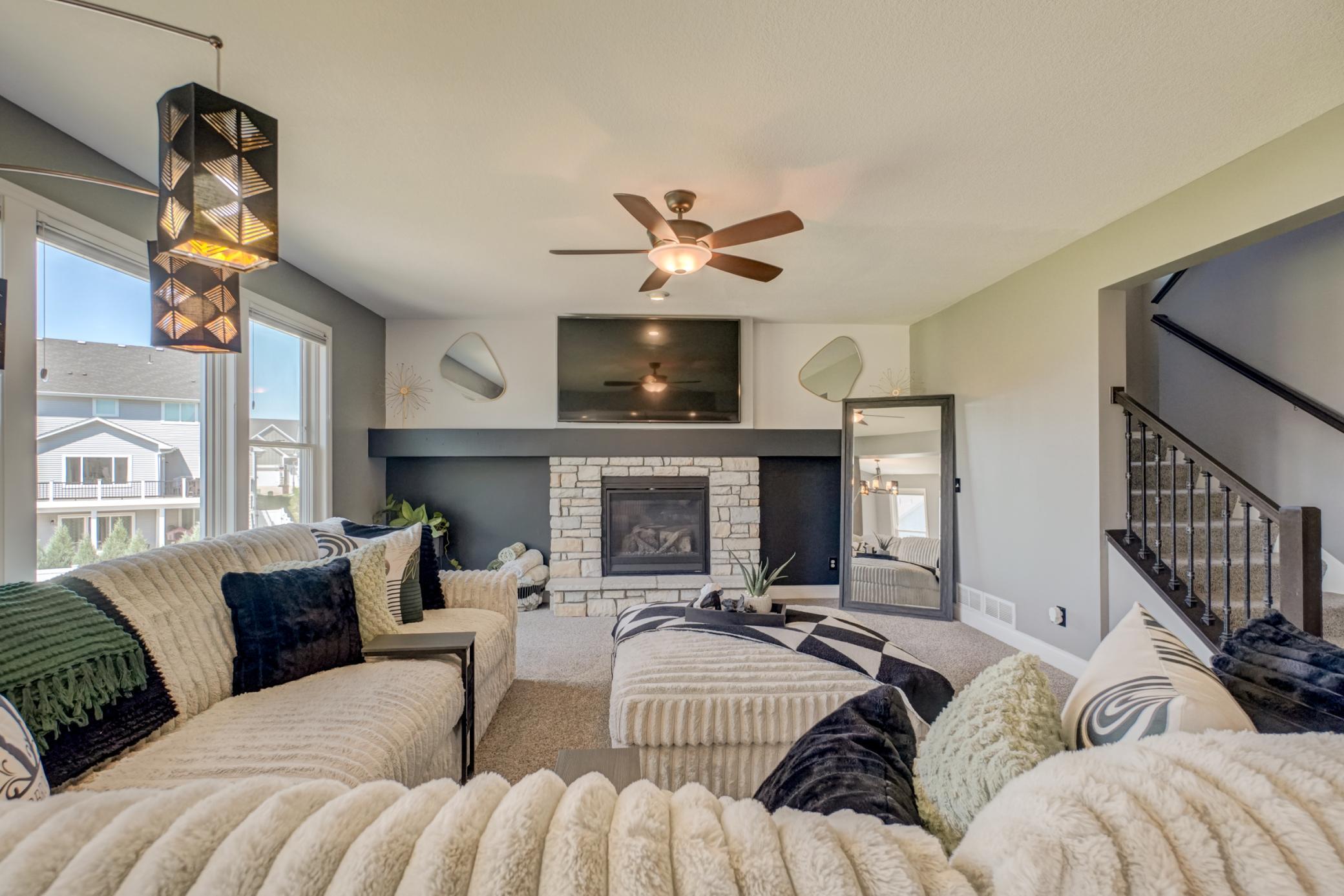 View of Residential at 5204 Porchlight Bay, Woodbury MN 55129, Woodbury (12 of 53) - Mike Wilen | Minnesota Team Real Estate