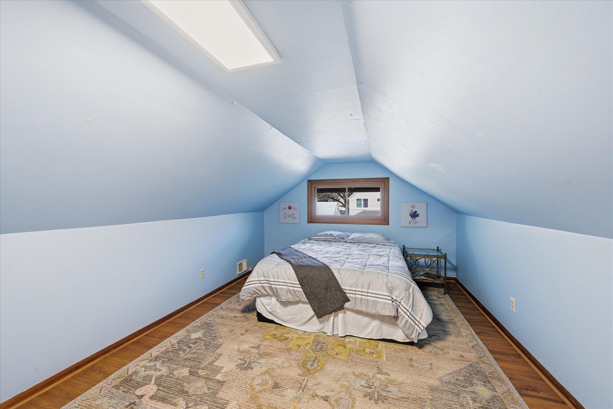 View of Residential at 2920 Princeton Avenue, Saint Louis Park MN 55416, Saint Louis Park (21 of 34) - Mike Wilen | Minnesota Team Real Estate
