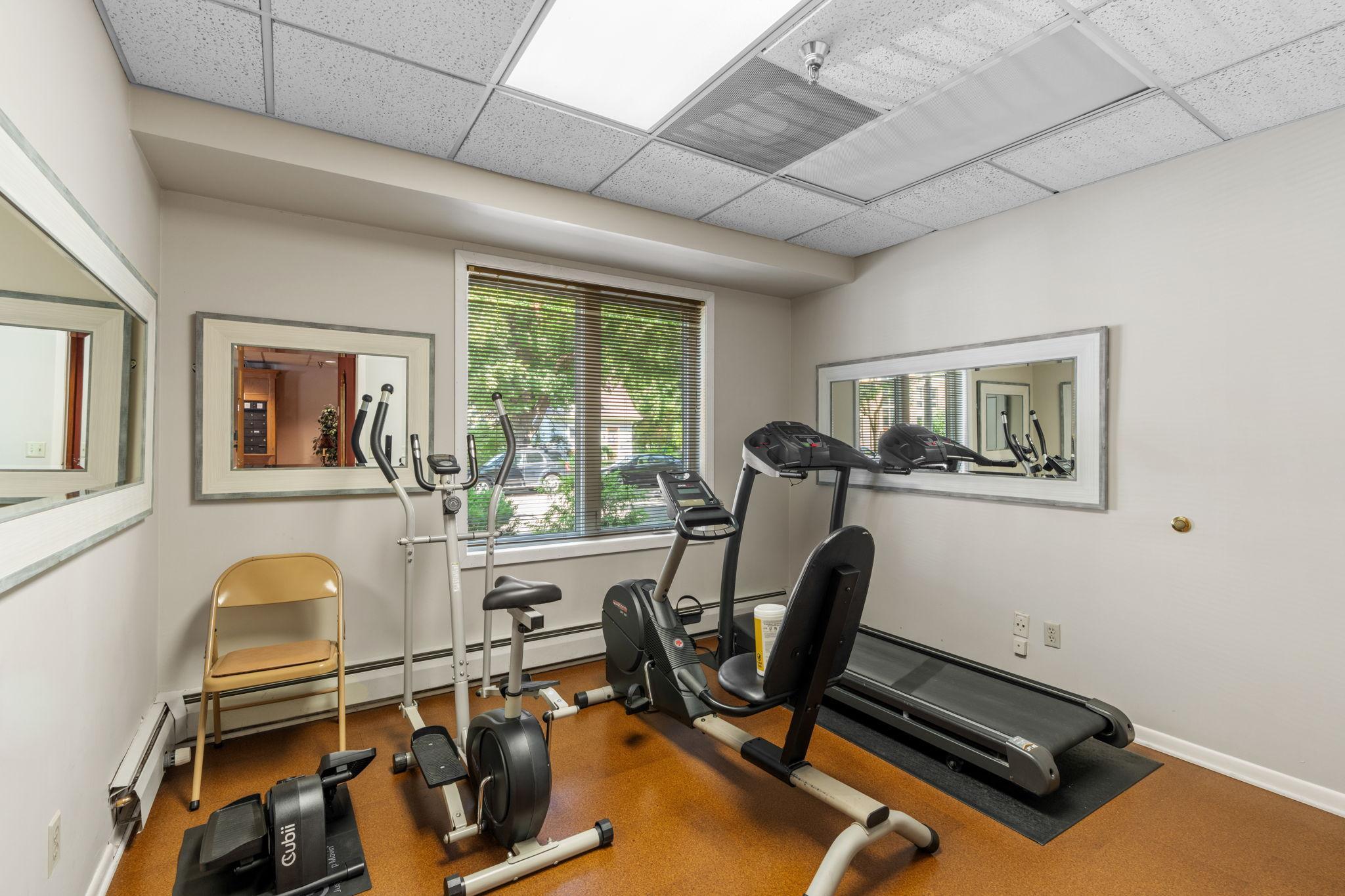 View of Residential at 4221 Upton Avenue #102, Minneapolis MN 55410, Minneapolis (29 of 29) - Mike Wilen | Minnesota Team Real Estate