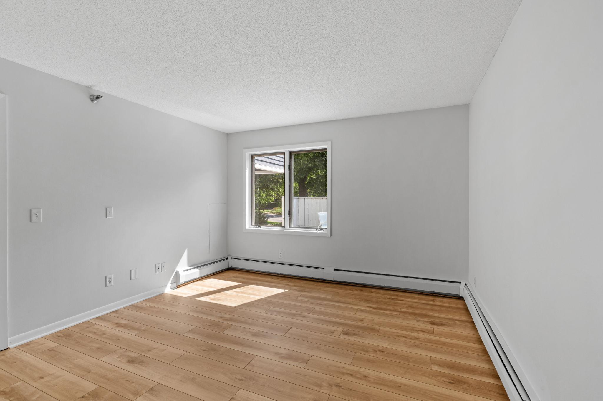 View of Residential at 4221 Upton Avenue #102, Minneapolis MN 55410, Minneapolis (21 of 29) - Mike Wilen | Minnesota Team Real Estate