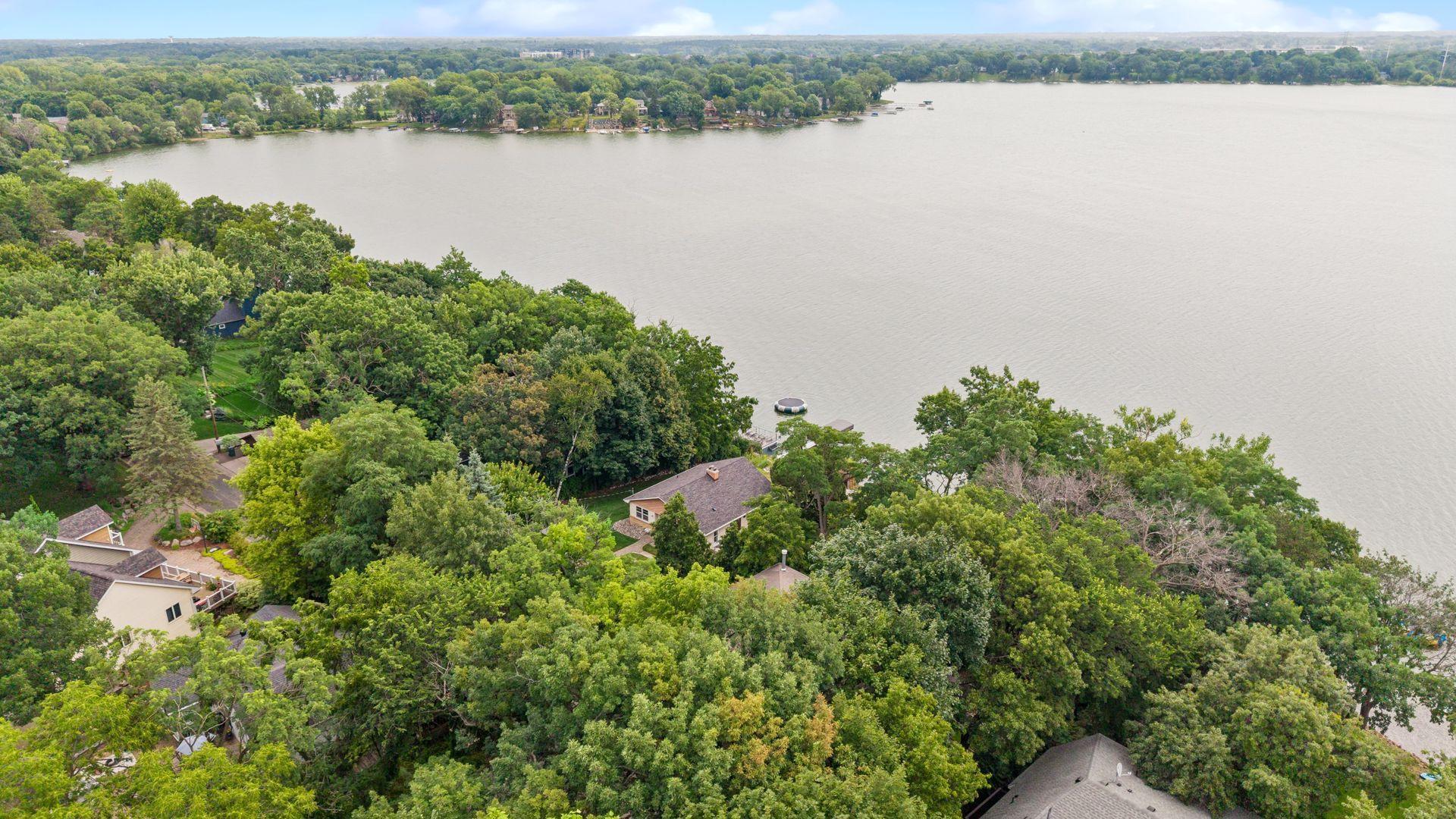 View of Residential at 3234 Owasso Heights Road, Shoreview MN 55126, Shoreview - Mike Wilen | Minnesota Team Real Estate