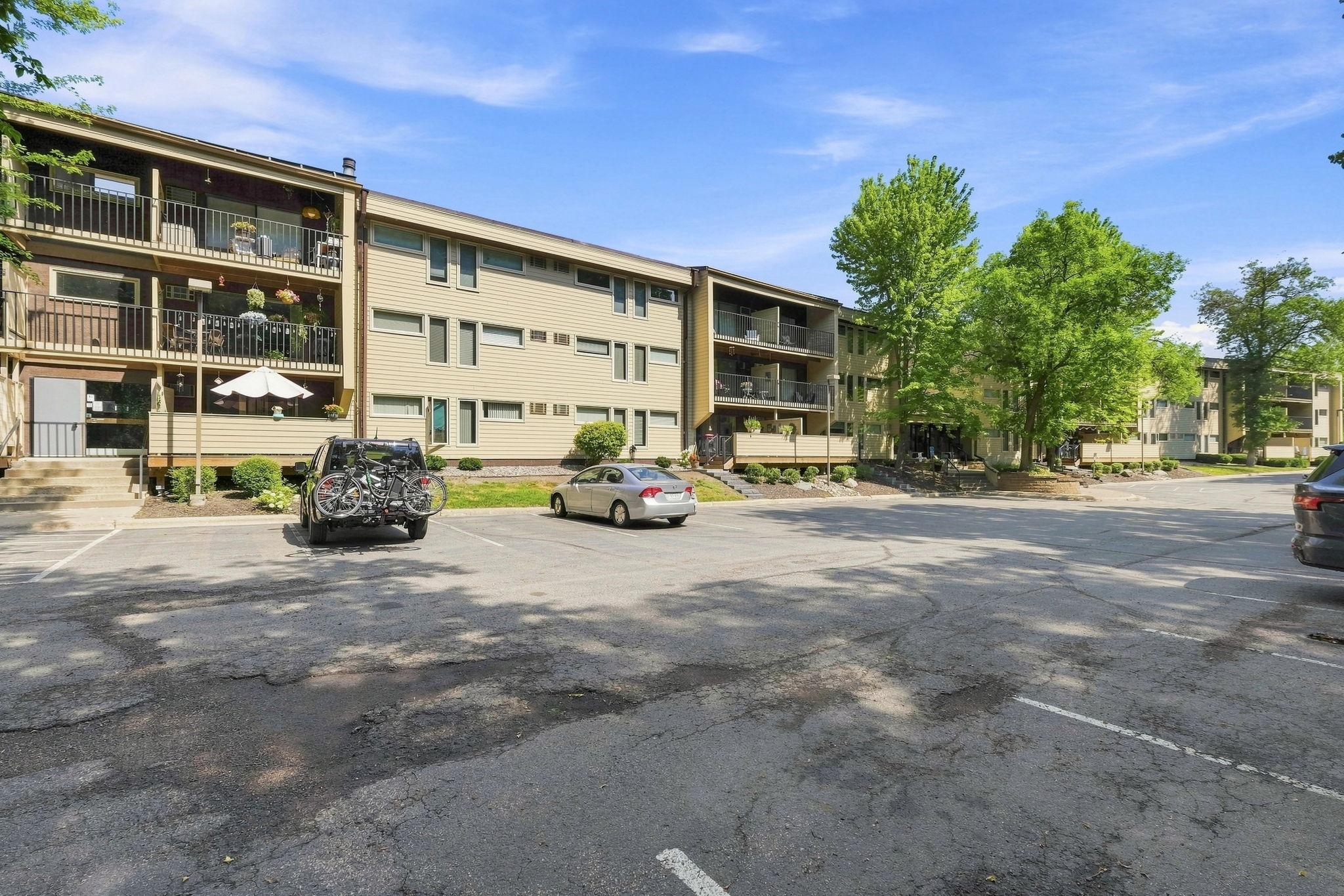View of Residential at 12600 Parkwood Drive #308, Burnsville MN 55337, Burnsville (28 of 34) - Mike Wilen | Minnesota Team Real Estate