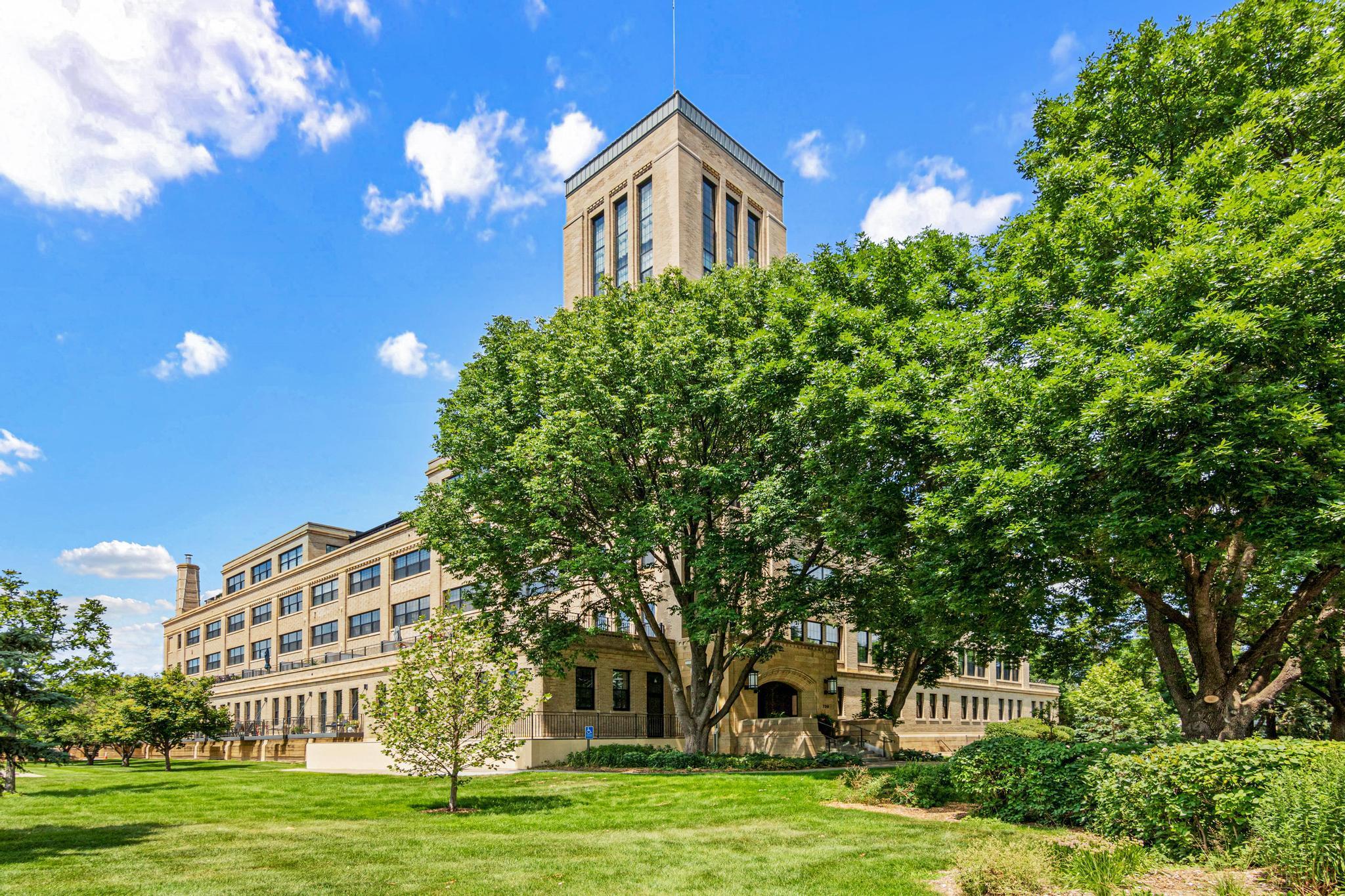 View of Residential at 730 Stinson Boulevard #114, Minneapolis MN 55413, Minneapolis (37 of 42) - Mike Wilen | Minnesota Team Real Estate
