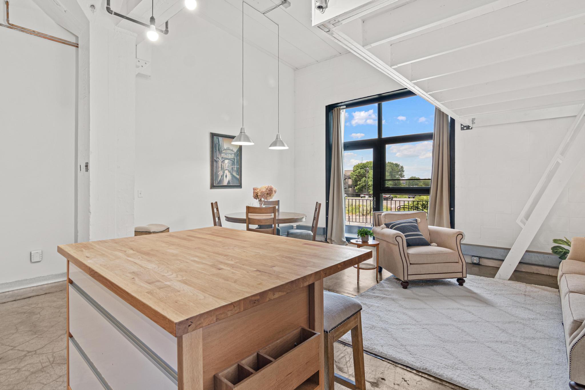 View of Residential at 730 Stinson Boulevard #114, Minneapolis MN 55413, Minneapolis (12 of 42) - Mike Wilen | Minnesota Team Real Estate