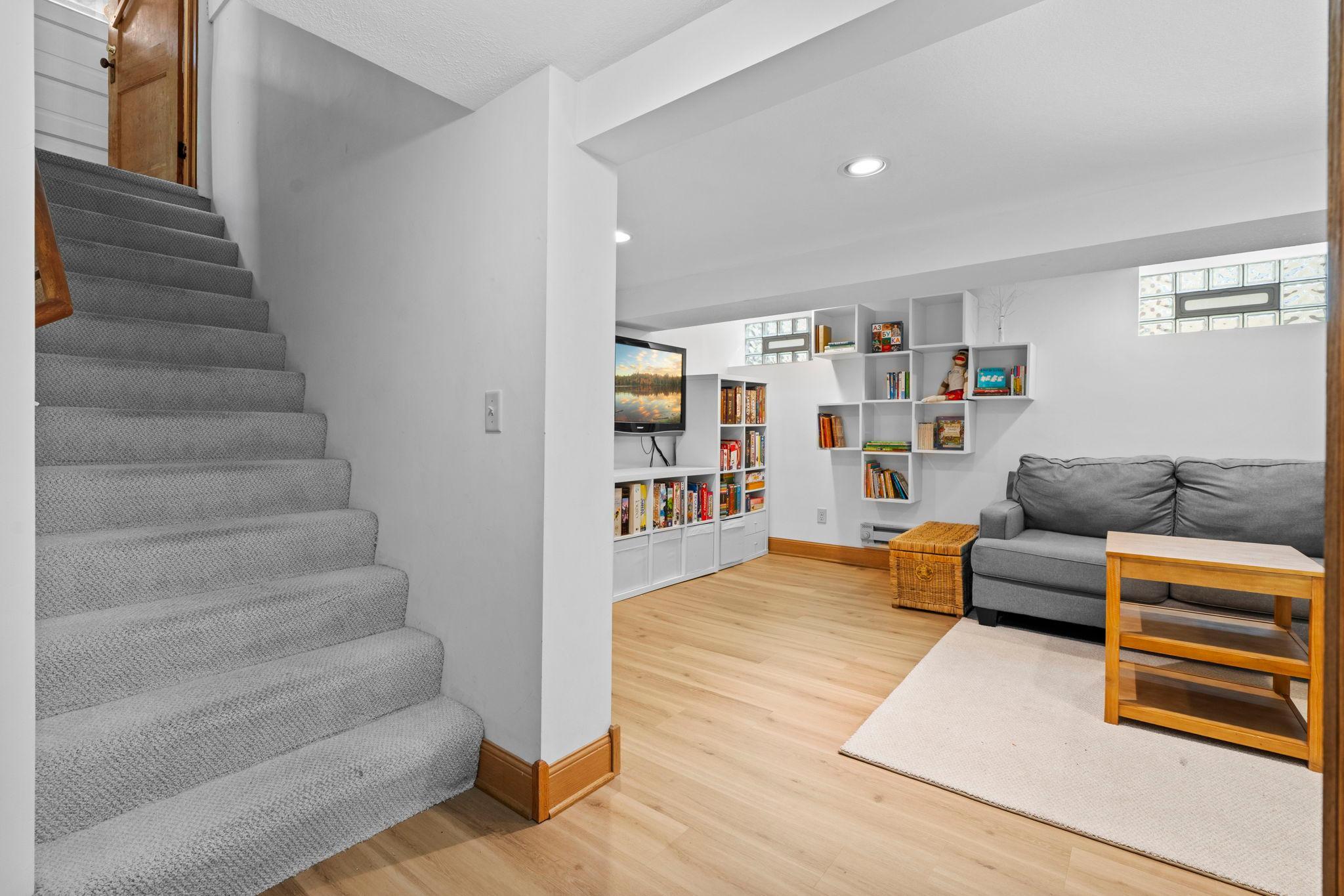 View of Residential at 1787 Wellesley Avenue, Saint Paul MN 55105, Saint Paul (26 of 49) - Mike Wilen | Minnesota Team Real Estate