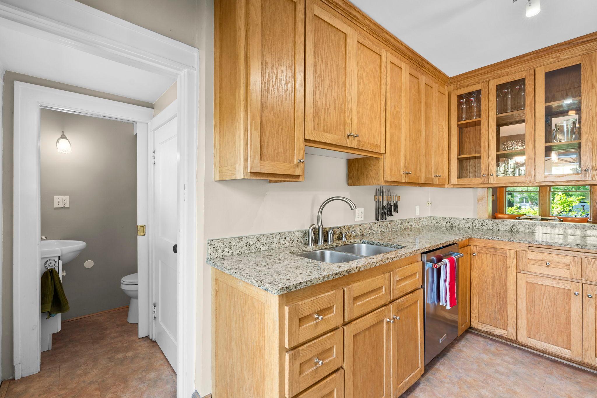 View of Residential at 1787 Wellesley Avenue, Saint Paul MN 55105, Saint Paul (16 of 49) - Mike Wilen | Minnesota Team Real Estate