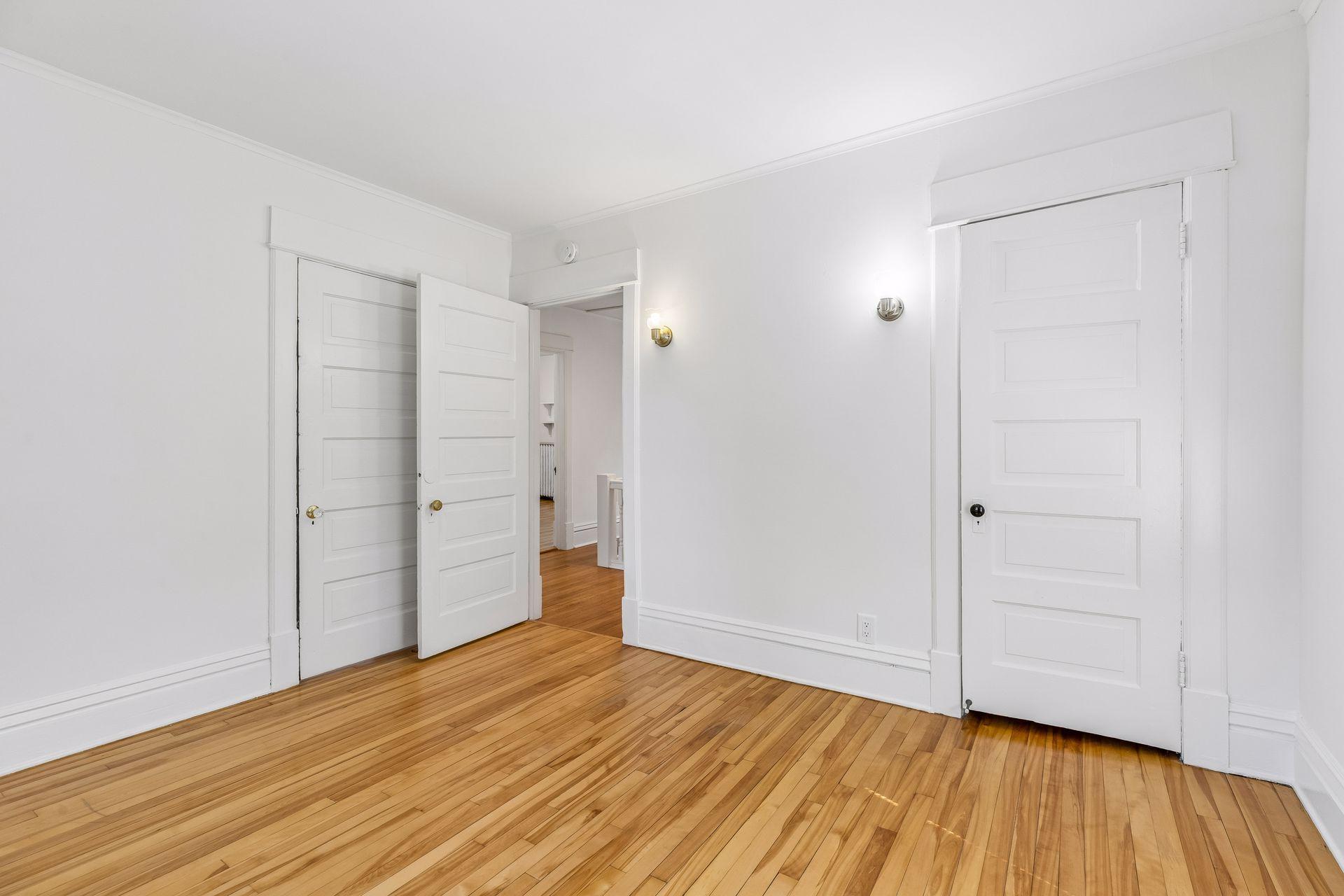 View of Residential at 1817 Dayton Avenue, Saint Paul MN 55104, Saint Paul (20 of 51) - Mike Wilen | Minnesota Team Real Estate