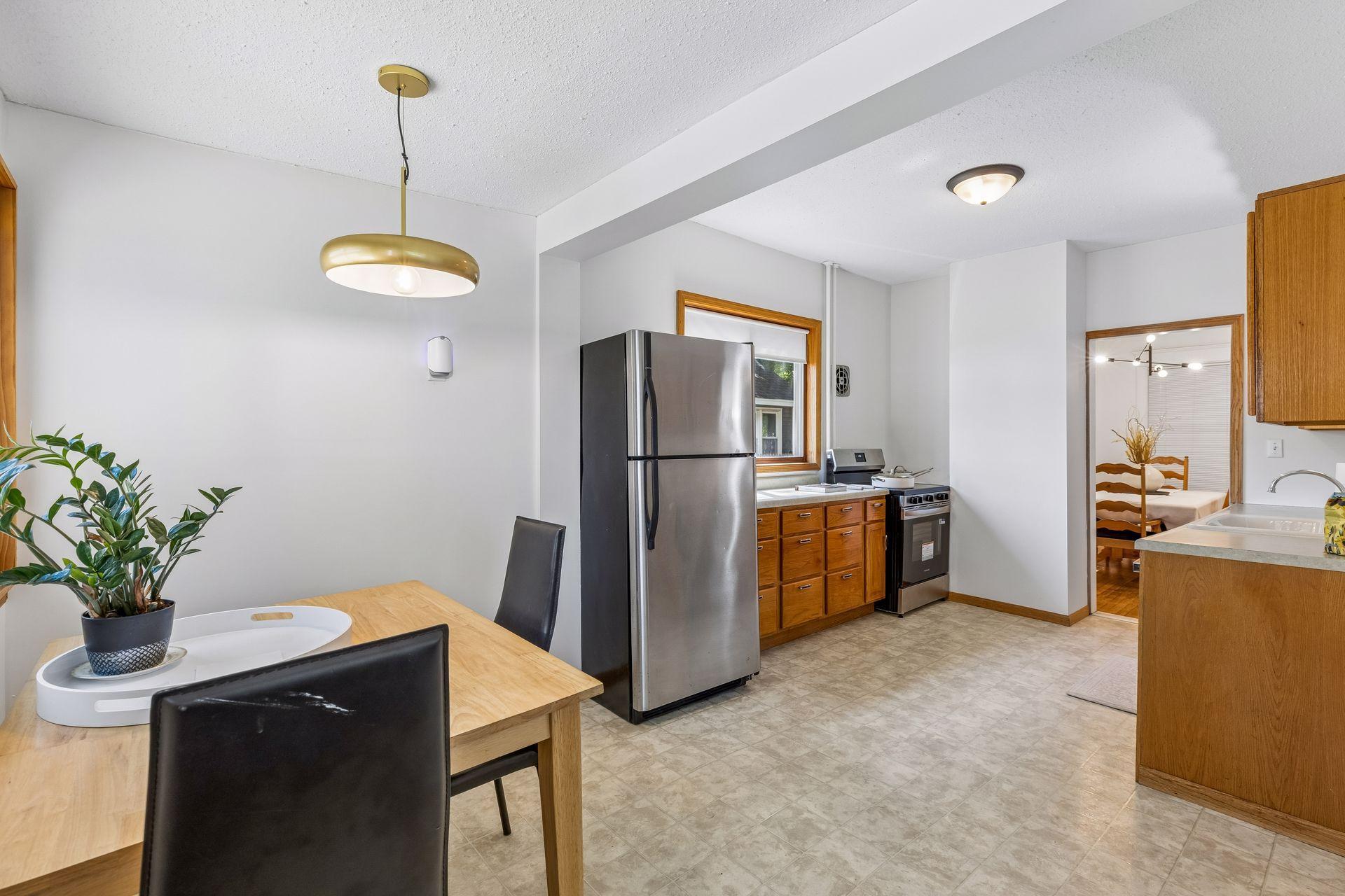 View of Residential at 1817 Dayton Avenue, Saint Paul MN 55104, Saint Paul (12 of 51) - Mike Wilen | Minnesota Team Real Estate