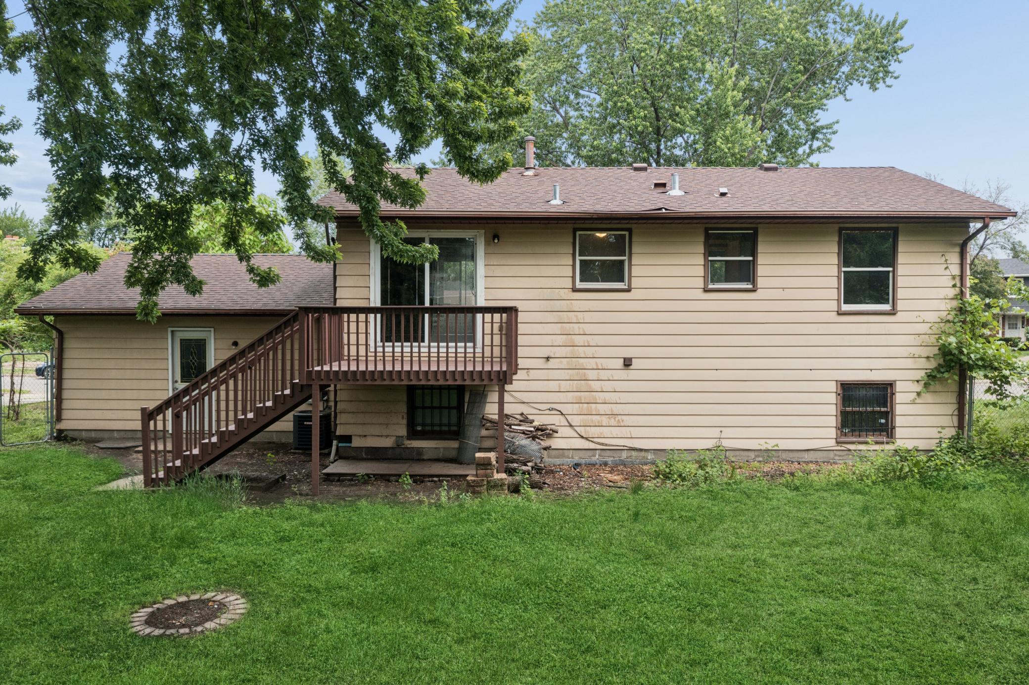 View of Residential at 1613 Lyn Curve Avenue, Minneapolis MN 55411, Minneapolis (4 of 27) - Mike Wilen | Minnesota Team Real Estate