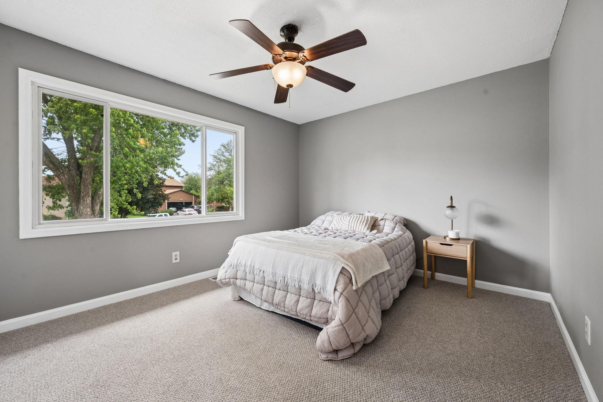 View of Residential at 1613 Lyn Curve Avenue, Minneapolis MN 55411, Minneapolis (15 of 27) - Mike Wilen | Minnesota Team Real Estate