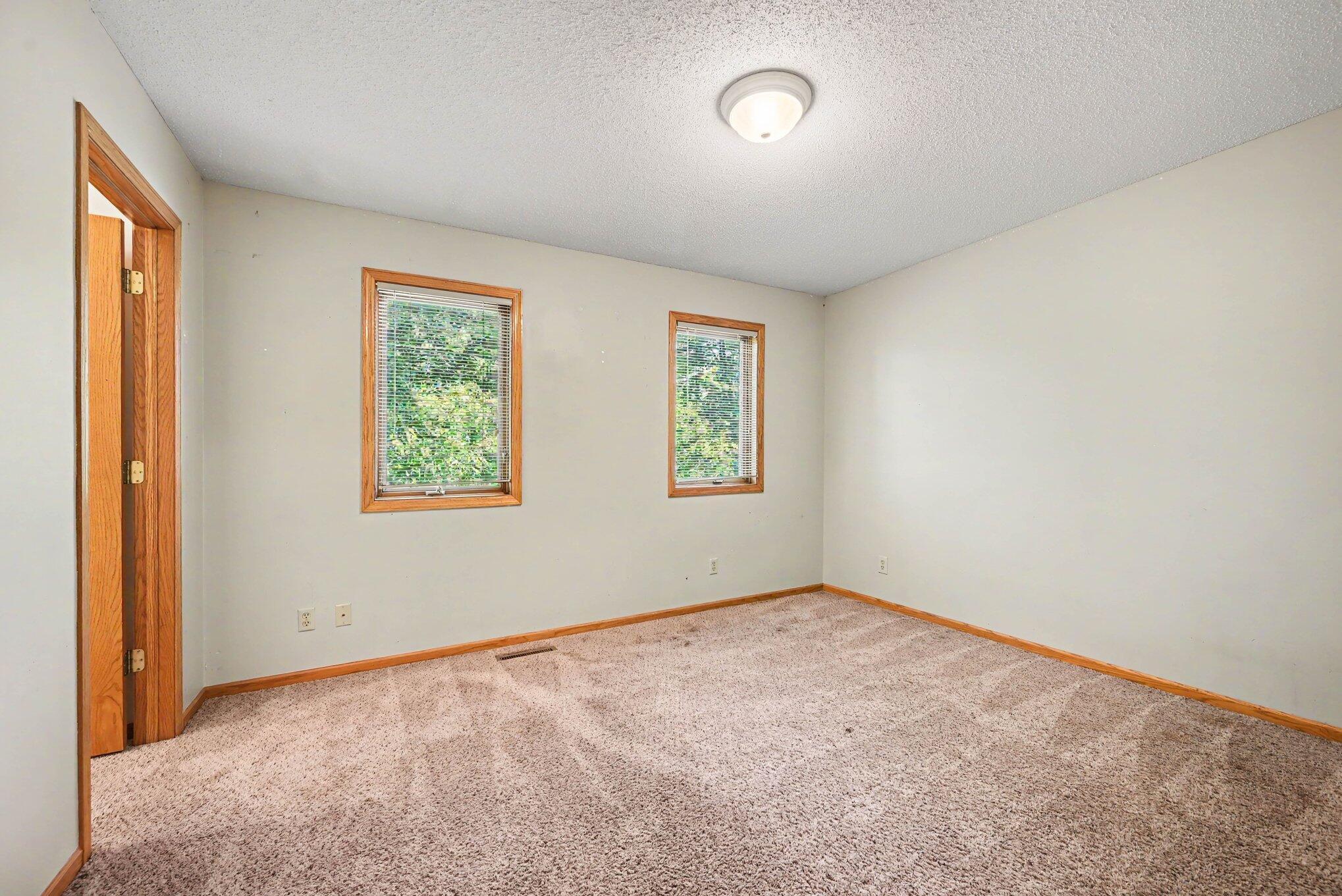 View of Residential at 3850 Jamestown Curve, Woodbury MN 55129, Woodbury (26 of 35) - Mike Wilen | Minnesota Team Real Estate