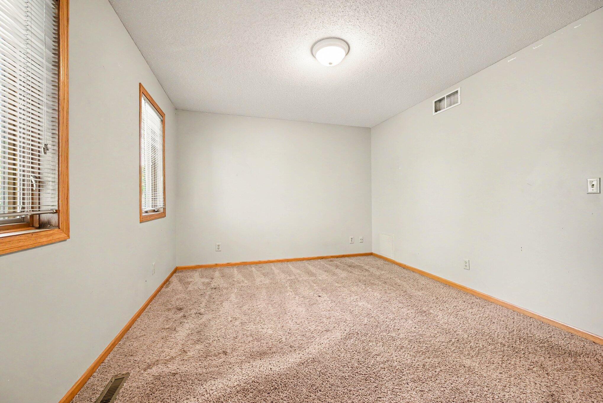 View of Residential at 3850 Jamestown Curve, Woodbury MN 55129, Woodbury (7 of 35) - Mike Wilen | Minnesota Team Real Estate