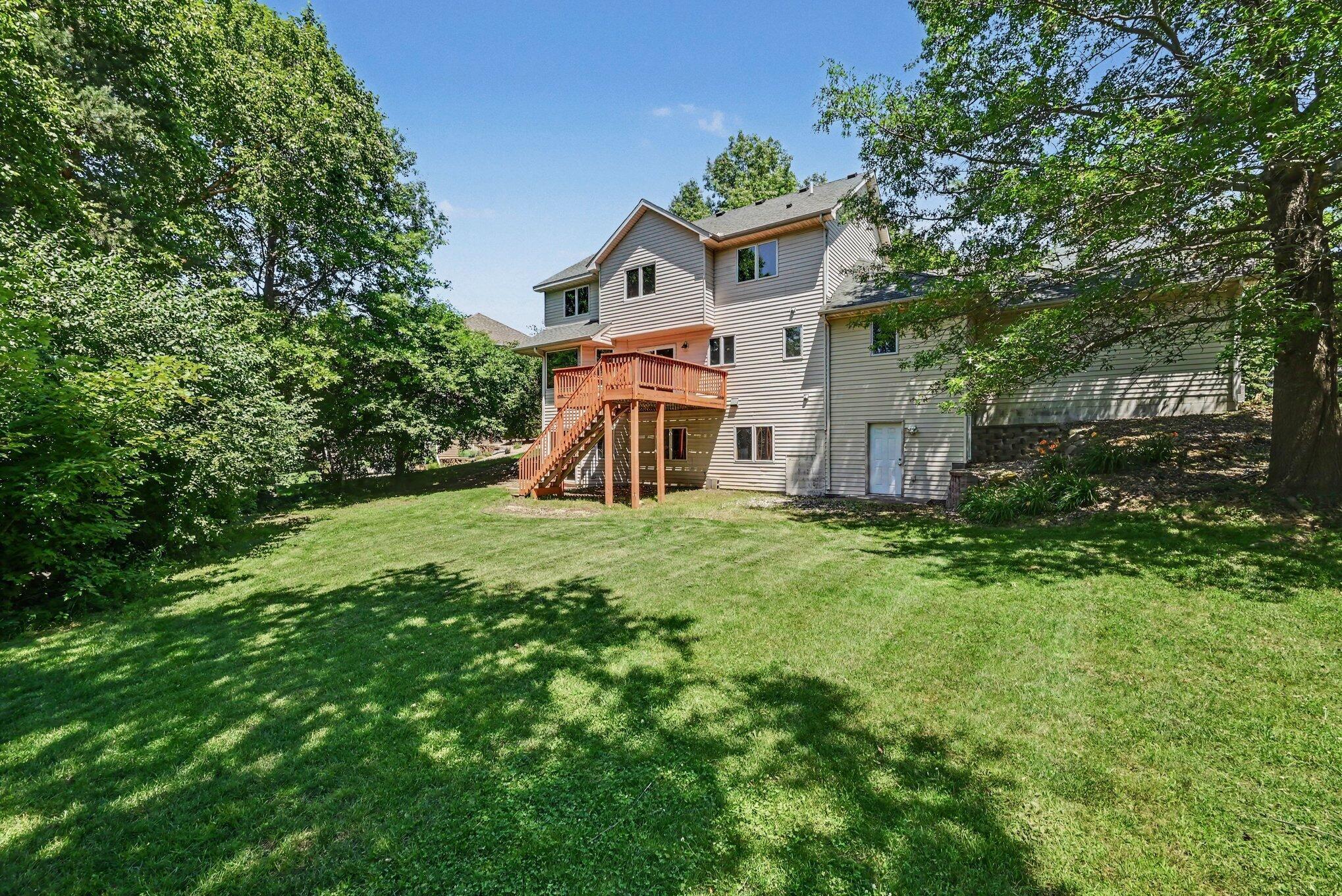 View of Residential at 3850 Jamestown Curve, Woodbury MN 55129, Woodbury (5 of 35) - Mike Wilen | Minnesota Team Real Estate
