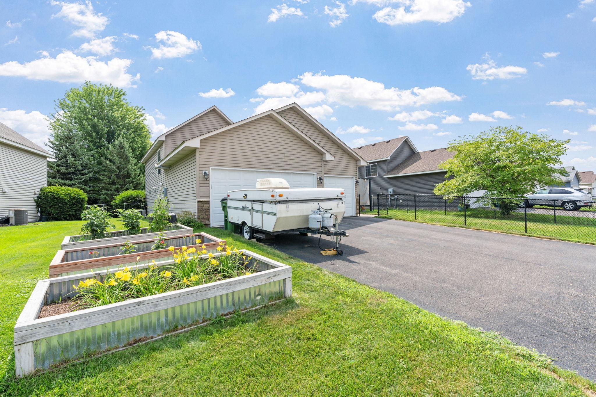 View of Residential at 12188 Coral Sea Street, Blaine MN 55449, Blaine (33 of 35) - Mike Wilen | Minnesota Team Real Estate